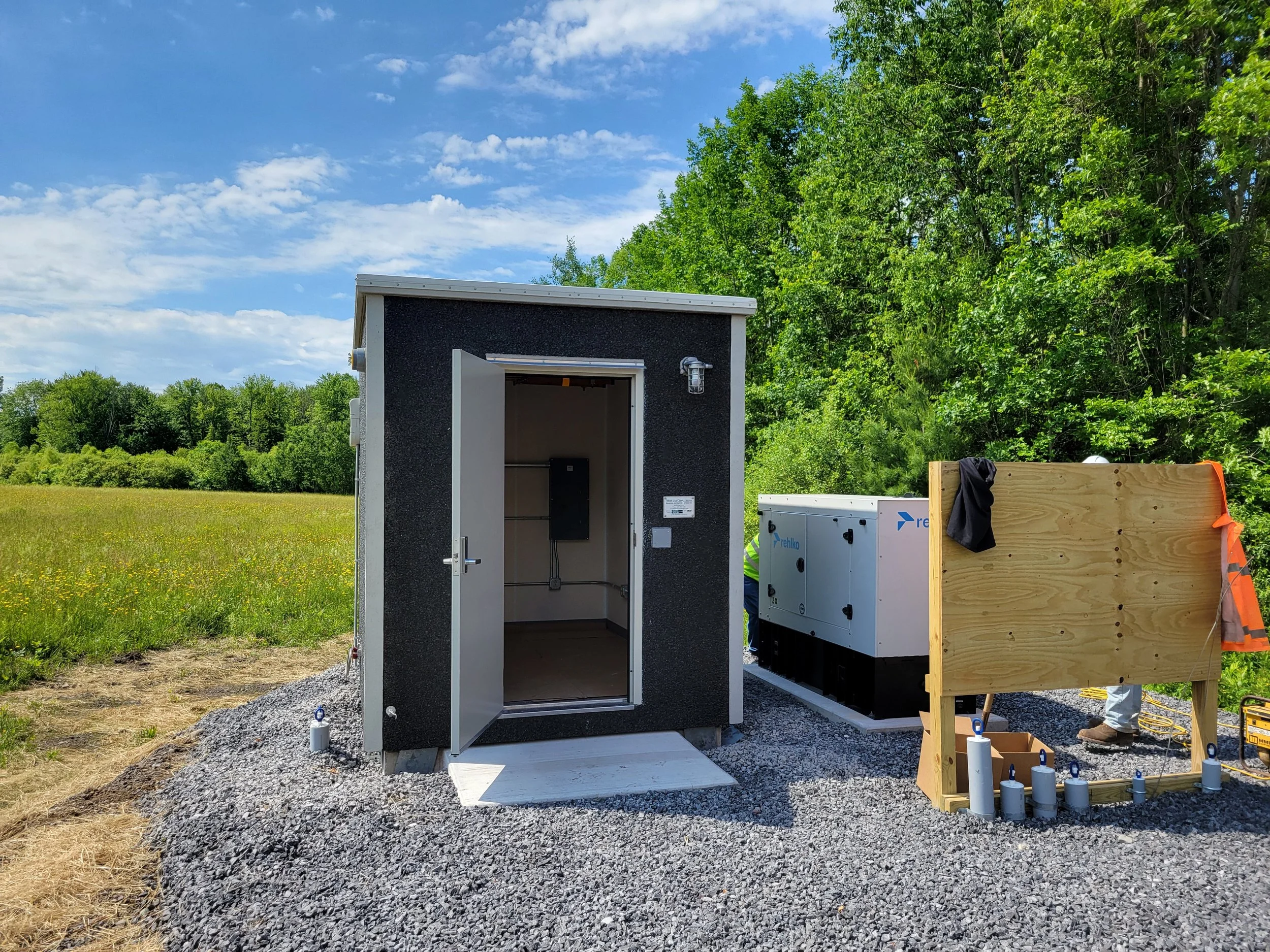 Oswego - Fulton Fiber Hut Install