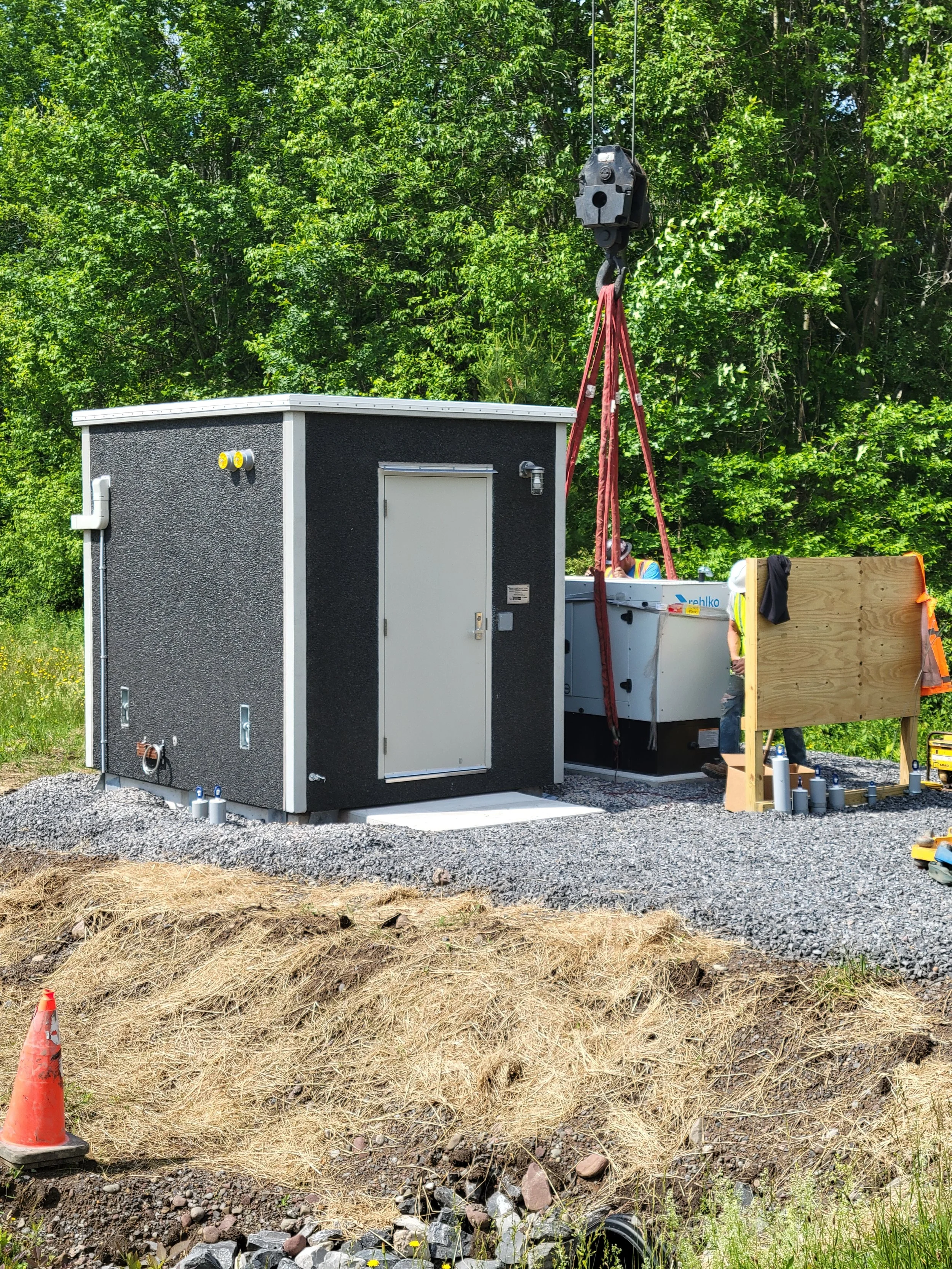 Oswego - Fulton Fiber Hut Install