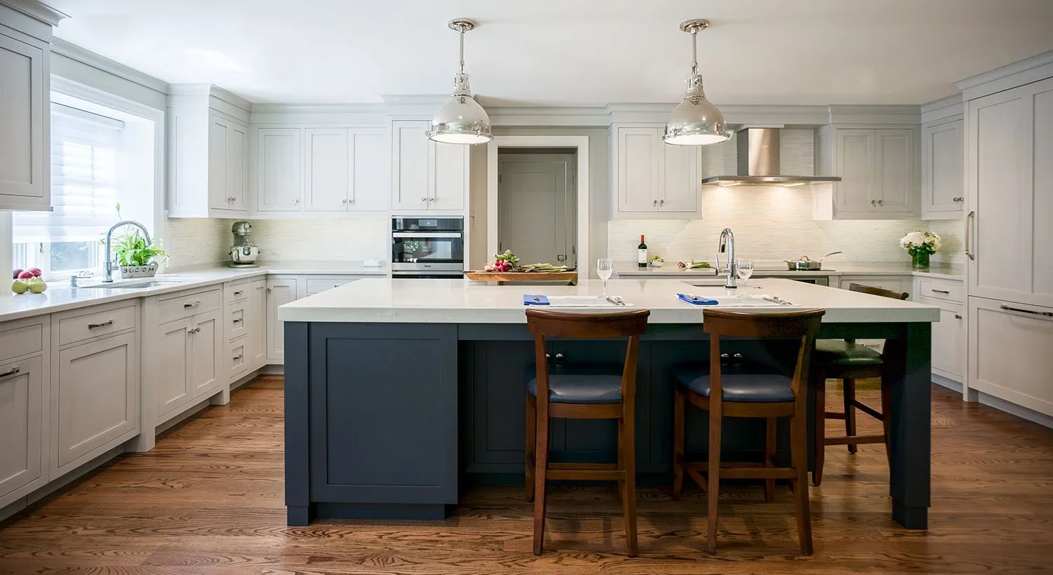 The Evolution of Kitchen Design: How Modern Layouts Are Changing the Way We Eat