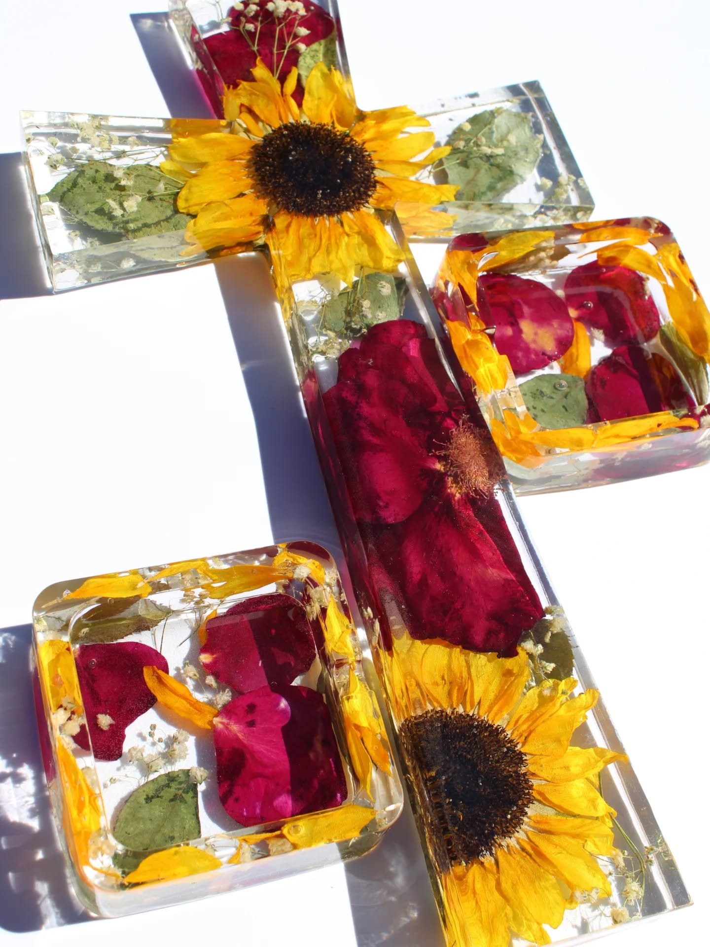 Your flowers can be preserved too. ❤️

Imagine your bouquet turned into keepsakes you can keep on your shelf for years.

DM for inquiries or explore more of our services&mdash;link in bio.