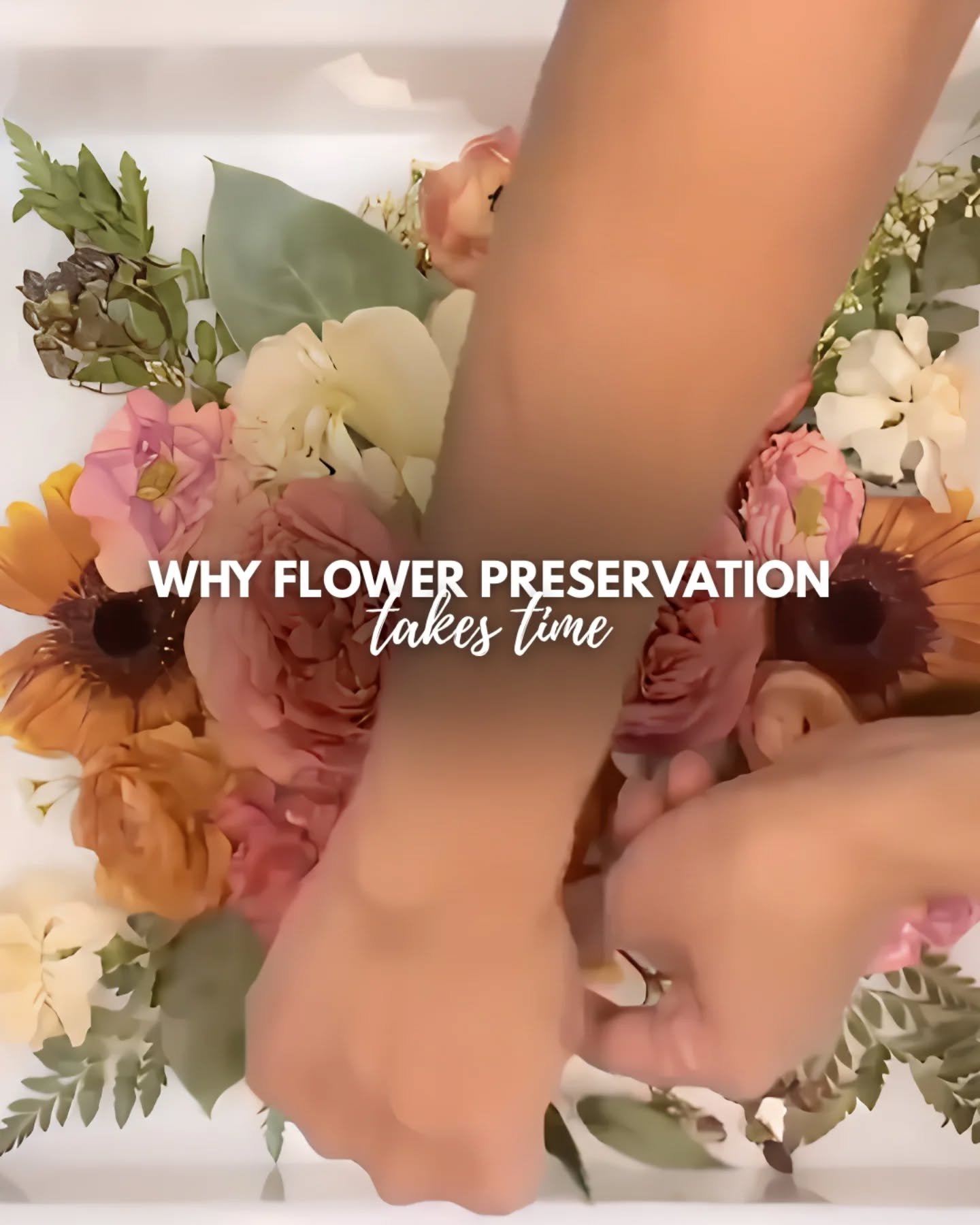 Your flowers are so special to me, and that&rsquo;s exactly why I never rush the process.

Flower preservation is a careful process, and every pause I make is to protect the quality of your keepsake. From checking humidity before pouring resin to wai