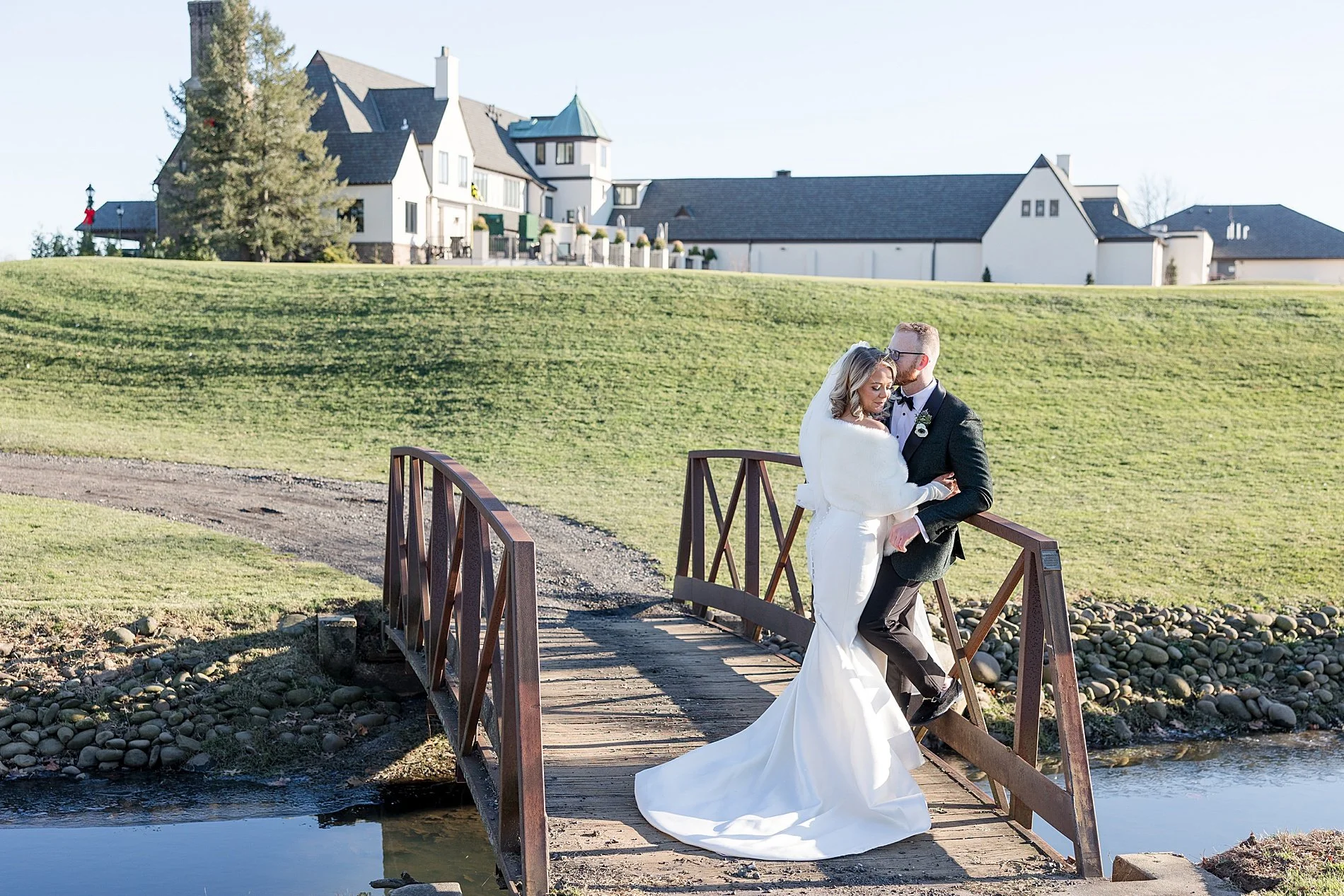  Timeless wedding photos from elegant winter wedding at TillingHouse 