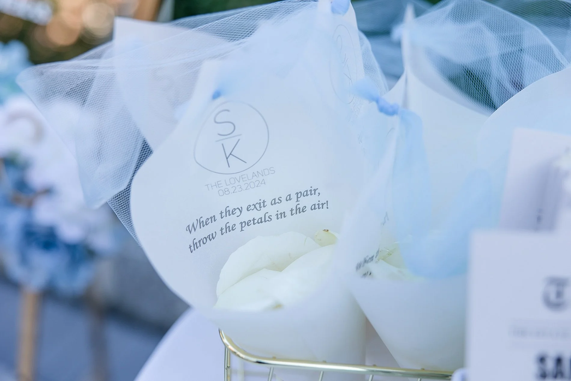 flower petals for wedding ceremony  