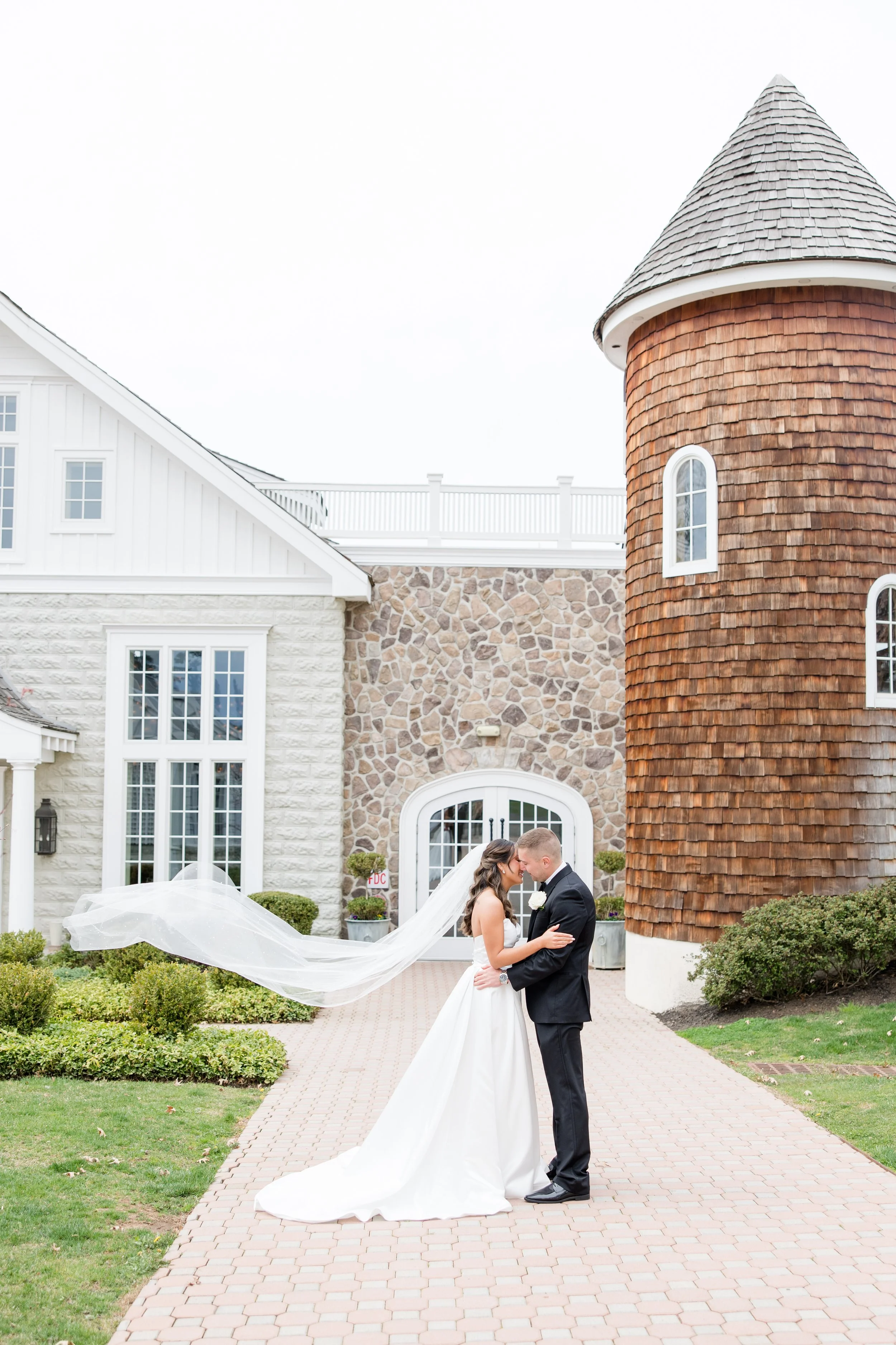 Bride and groom wedding photo at the Ryland Inn by Jessica Anne, NJ Wedding Photographer.  
