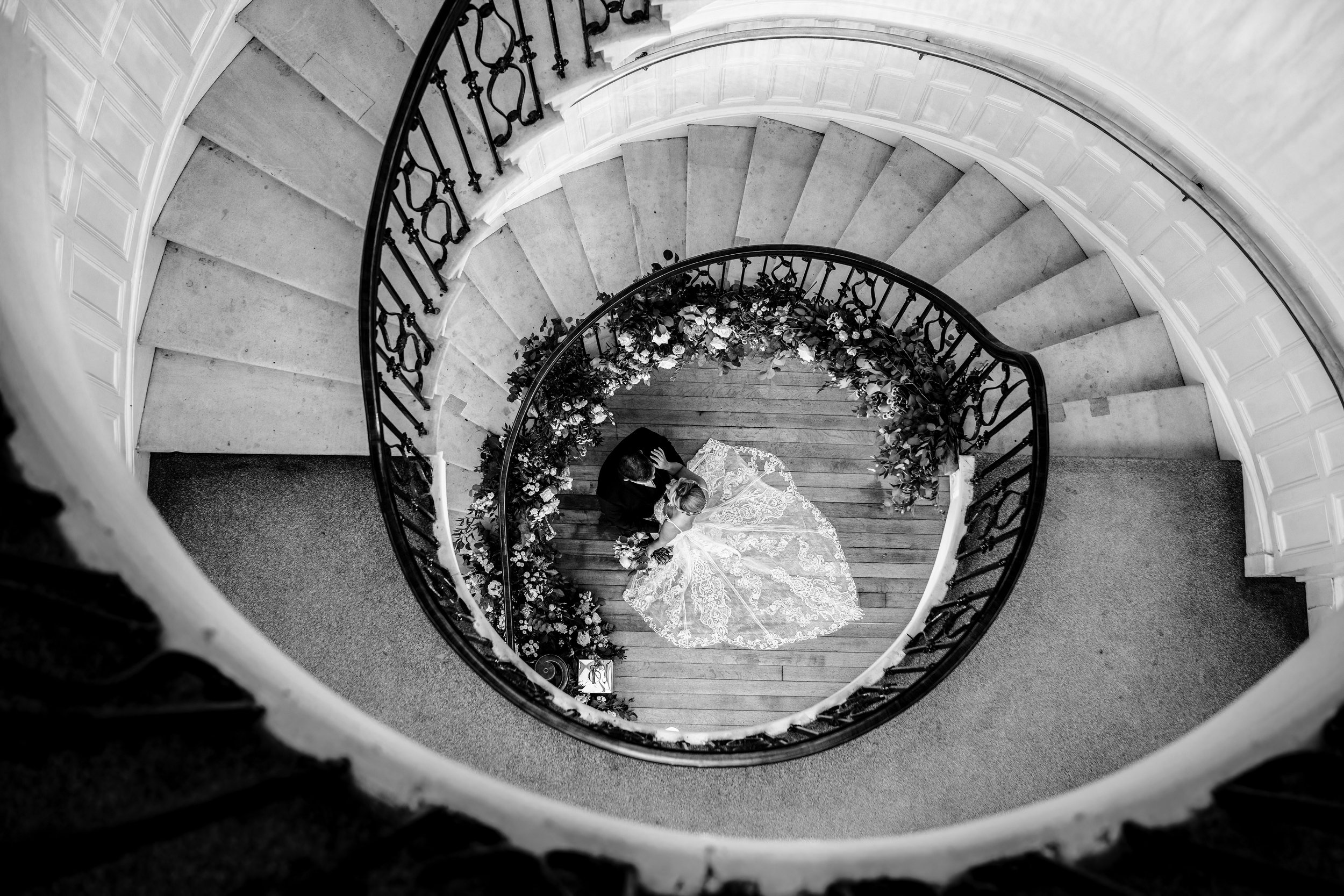 Bride-groom-couples-shoot-swirl-steps.jpg