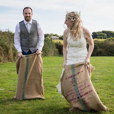 sacks-wedding-day.400x400.jpeg