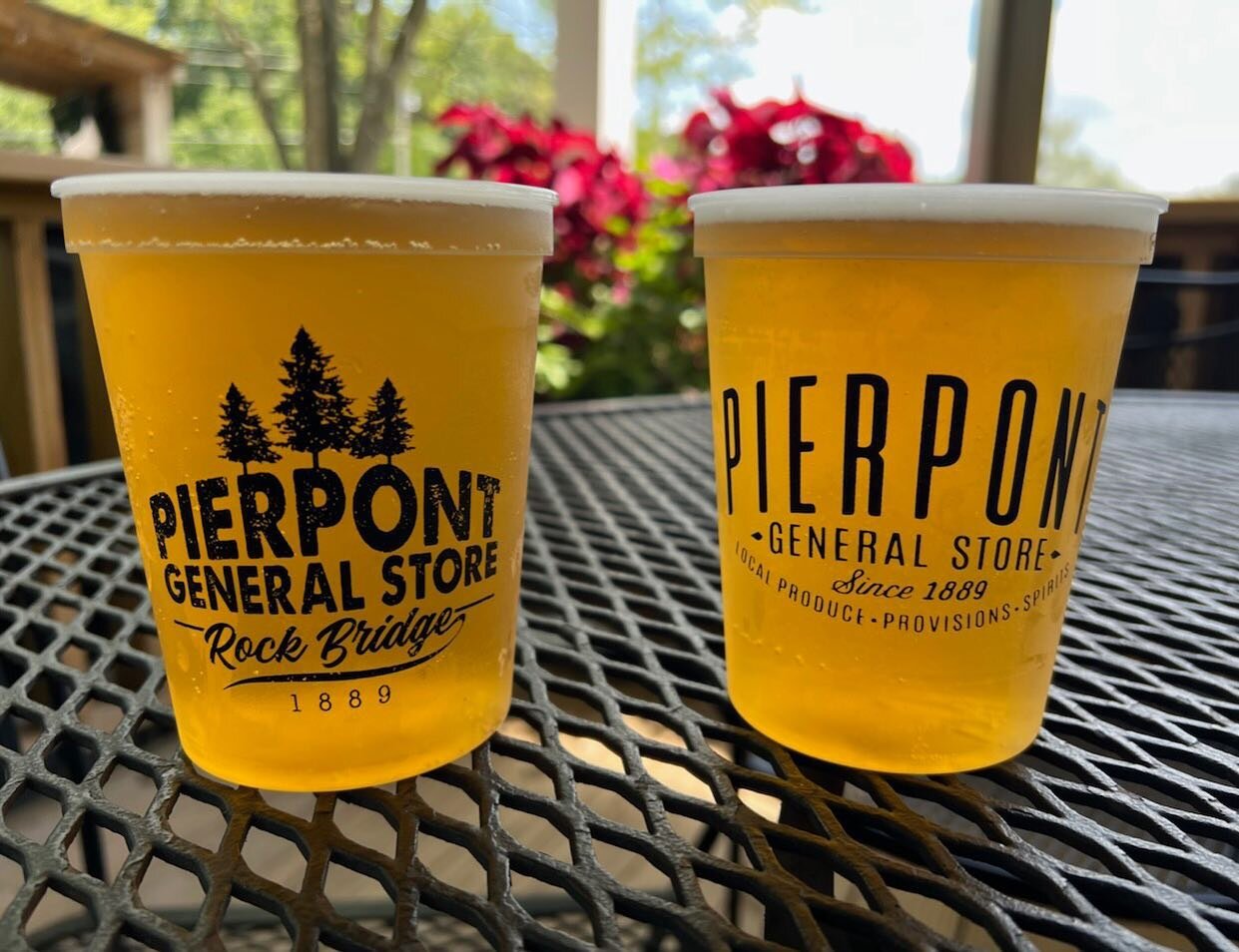 New cup alert! 🚨 Which one do you like better? Happy hour today 3pm to close&hellip; come test both and let us know your favorite! ⭐️