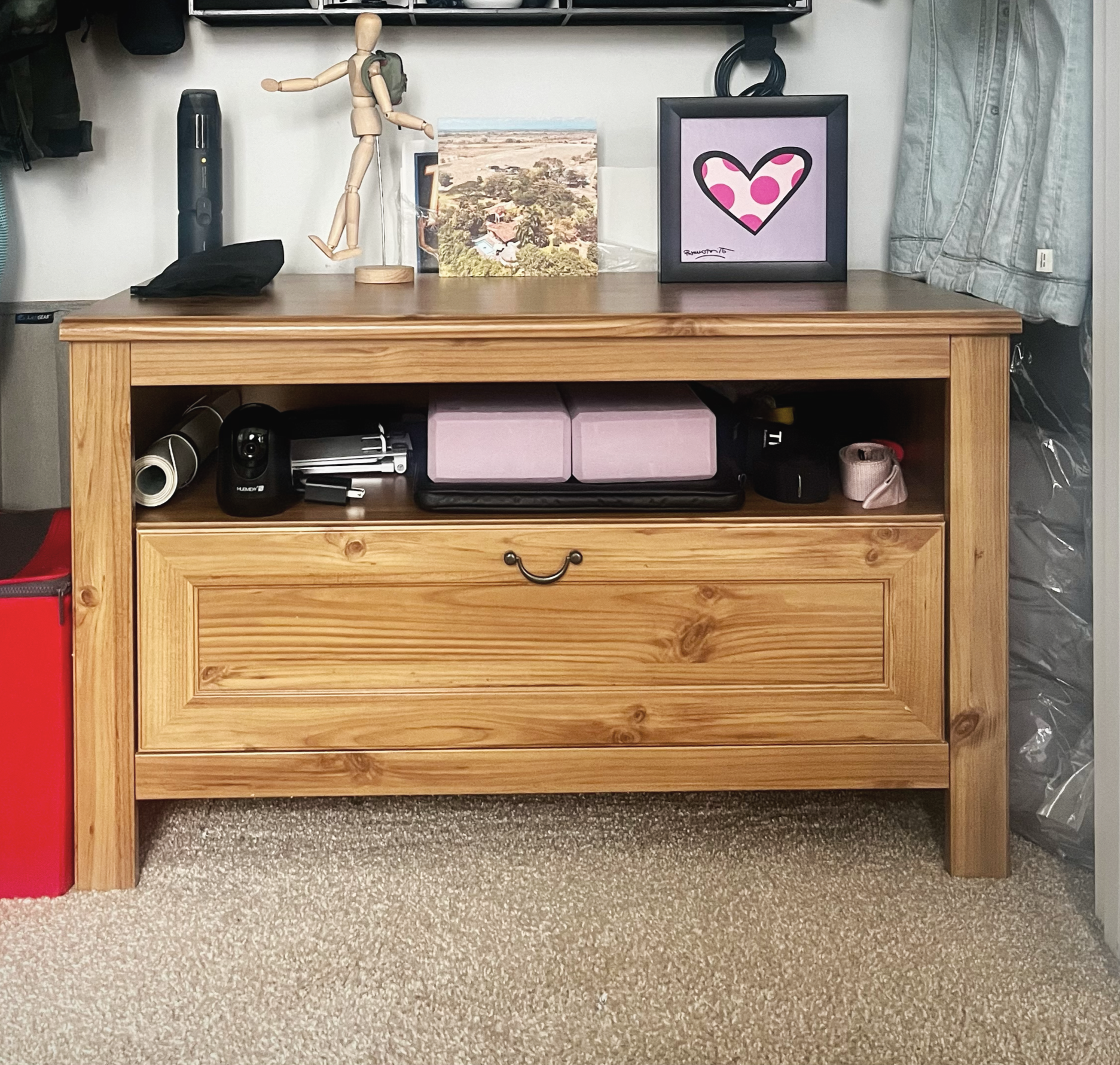 Hanging Metal Cubes Shelf - Organizer Laminated TV Stand - IKEA2.png