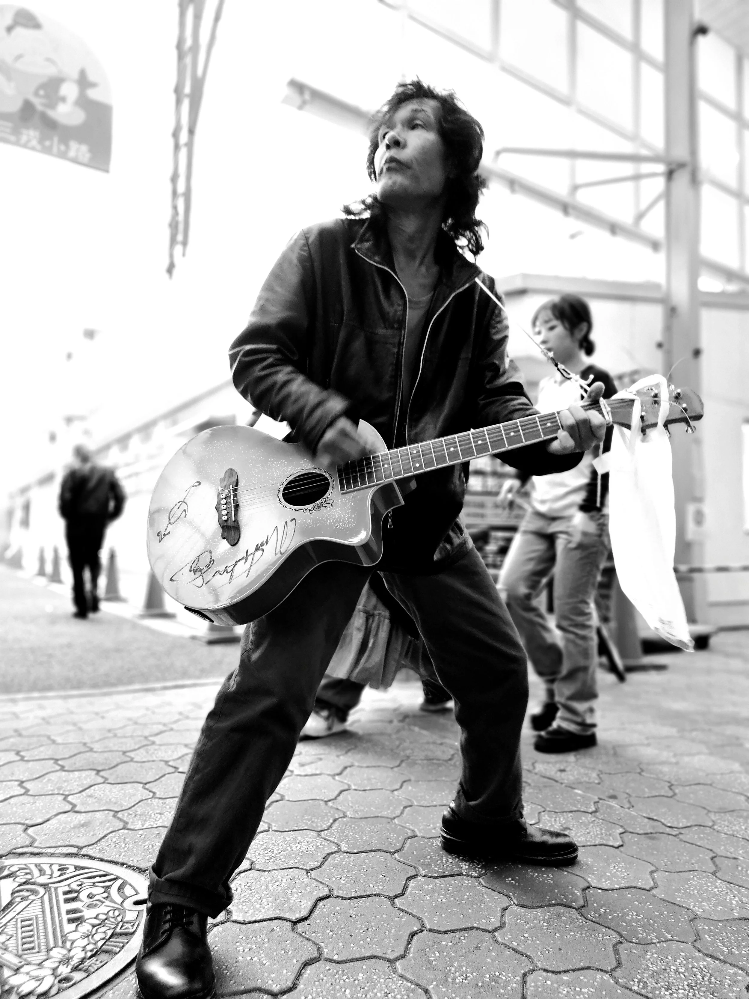 Kristophor Hutson Busker Osaka.jpg