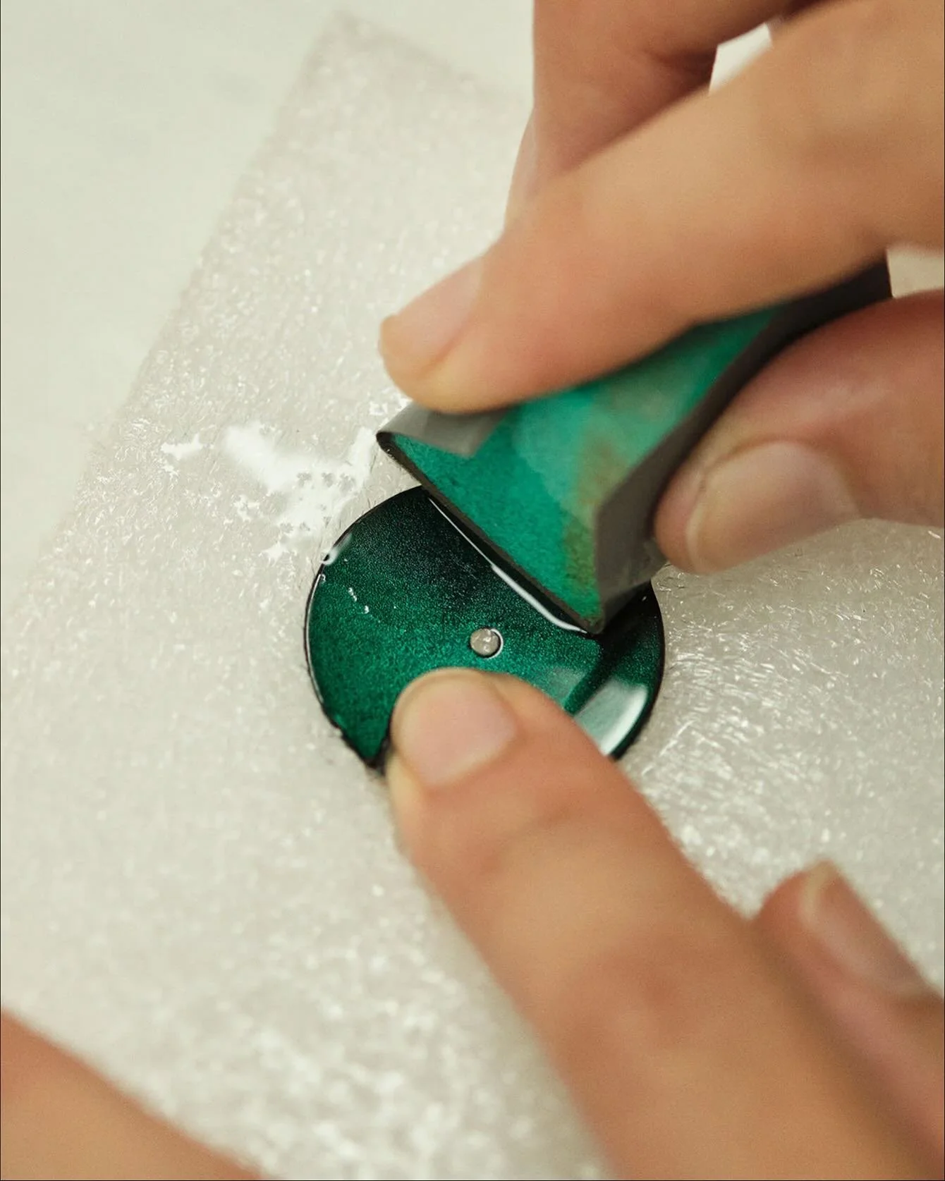 One year after revolutionizing M&eacute;tiers d&rsquo;Art with its debut Sơn M&agrave;i line, AWAKE drops 5 stunners (including a 100-piece &ldquo;Golden Hour&rdquo; limited edition) that nod to the iconic 70s/80s &ldquo;Vignette&rdquo; dials. Think 