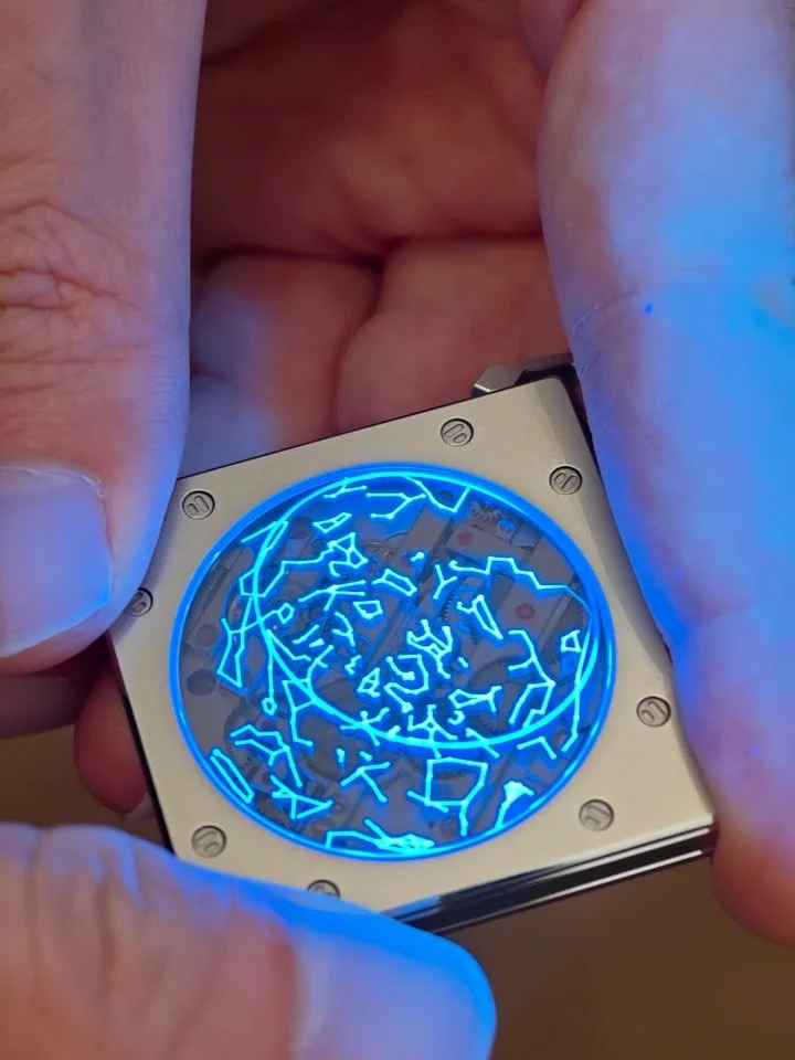 @fam_al_hut_official creations don&rsquo;t just tell time &mdash; they beat in perfect harmony with the universe. A symphony of precision and artistry, moving as seamlessly as the moments that define you.

The star chart of the Mark 0 Machina Solis s