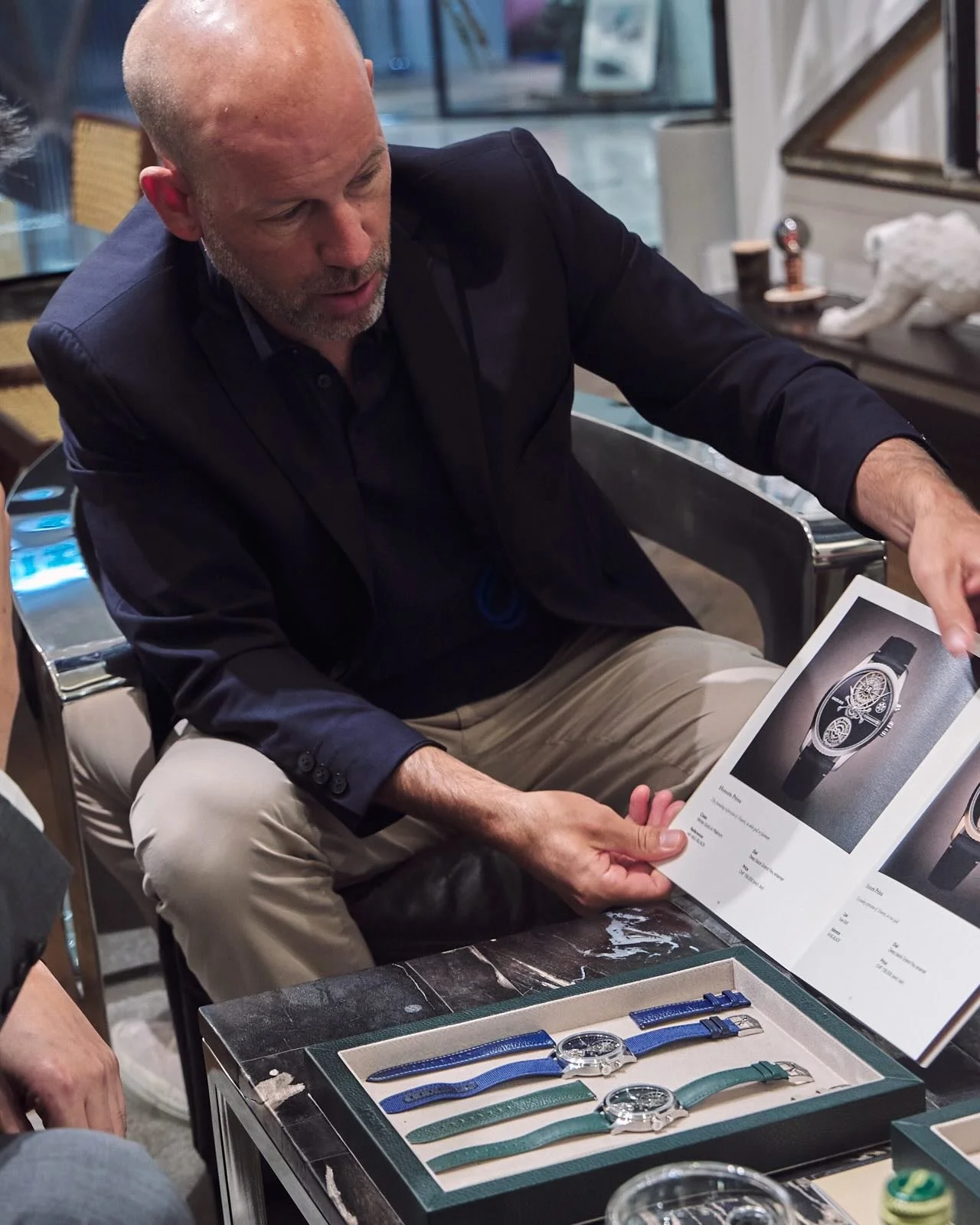 A sincere thank you to @stephanevongunten, founder of @haute_rive_watches_official, for our exclusive event at The Lavish Attic.

Headlining the day is the brand-new Honoris Strato. This 42.5mm ultra-slim watch features an incredible 1000-hour / 41-d
