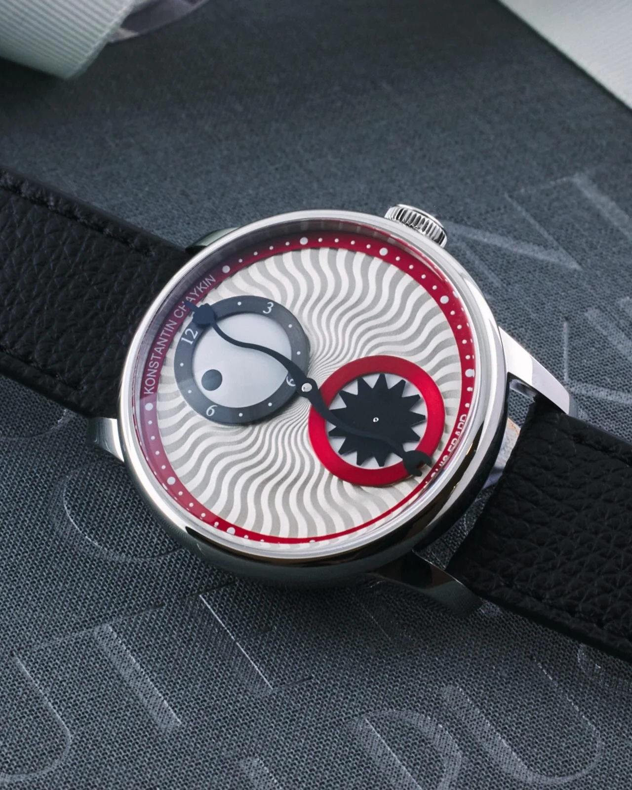 The Louis Erard x Konstantin Chaykin iconic WristMonster saga reaches its striking final chapter with the Time Eater III &mdash; this 39mm Red Edition exclusively sold solely by Konstantin Chaykin.

Smaller, sharper, bolder. This fiery Red R&eacute;g