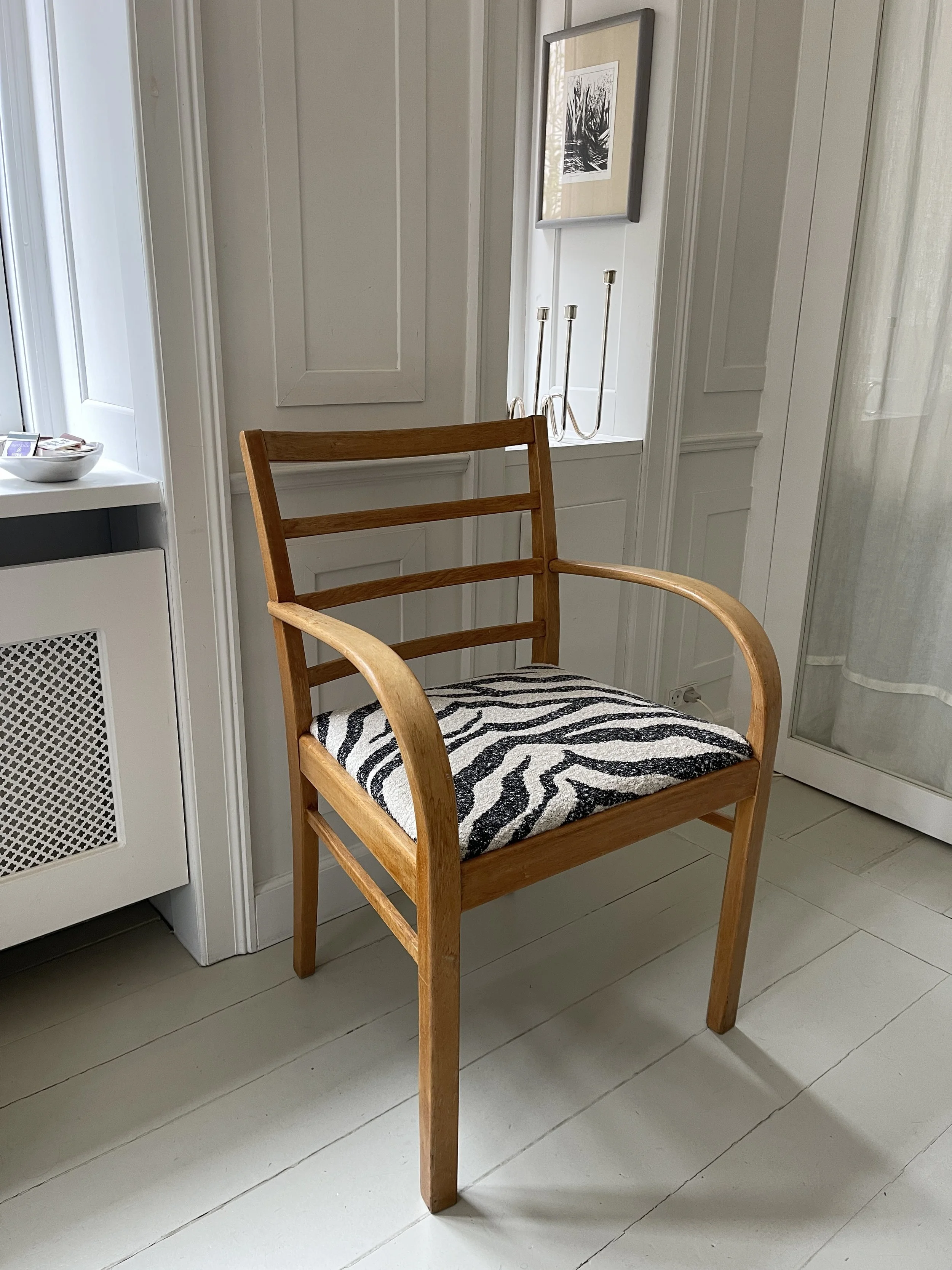 Fritz Hansen Armchair in Beech, Attributed to Magnus Læssøe Stephensen, Denmark, Circa 1940s