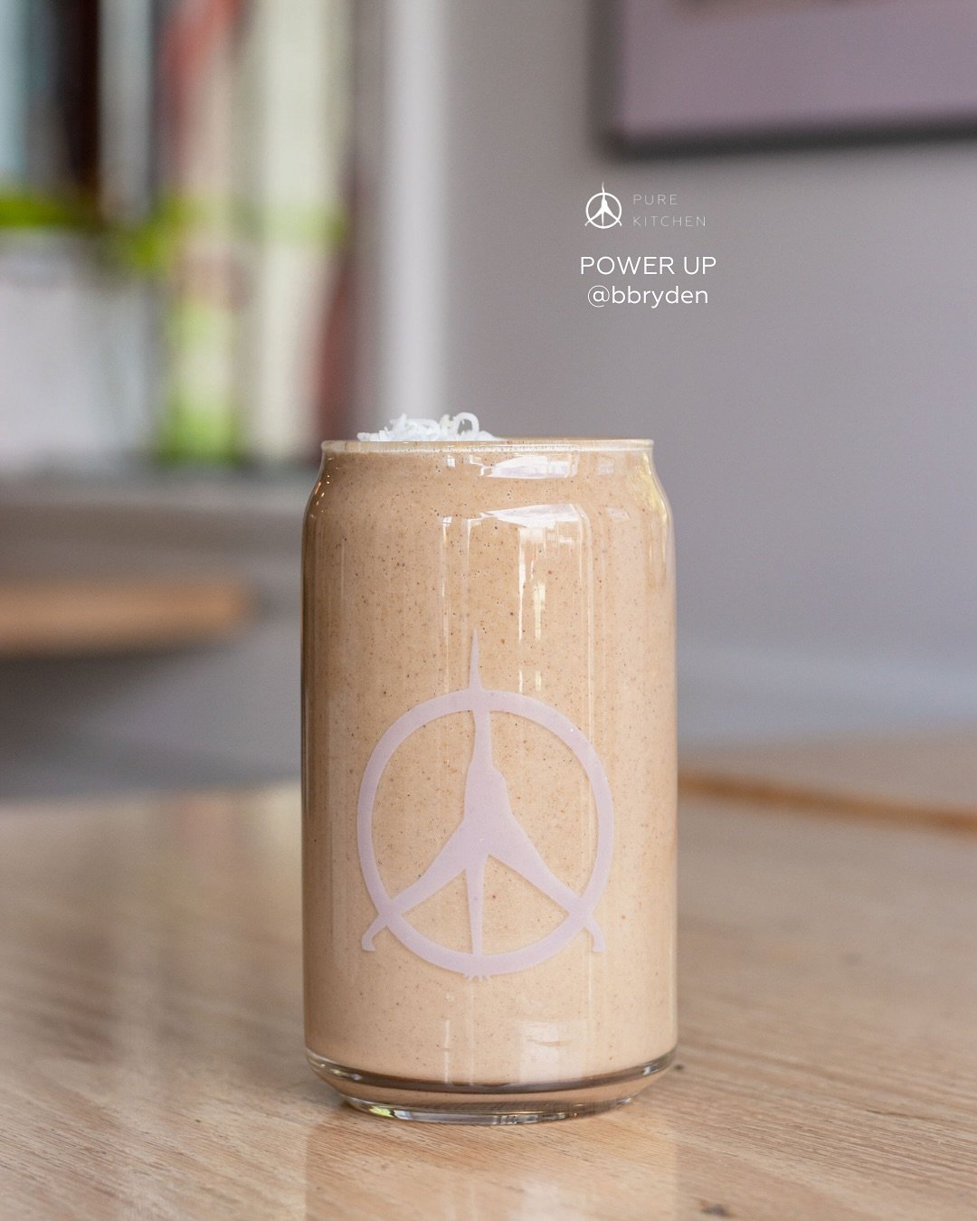 ▫️The Power Up Smoothie by Brittany BRYDEN ▫️

Power 🆙💪

Champion Nut Milk
Espresso
Banana
Almond Butter
Dates
Chocolate Chaga
Maca
Cinnamon

This smoothie is part of our new &ldquo;Inspired Smoothies&rdquo; menu created by @bbryden is now availabl