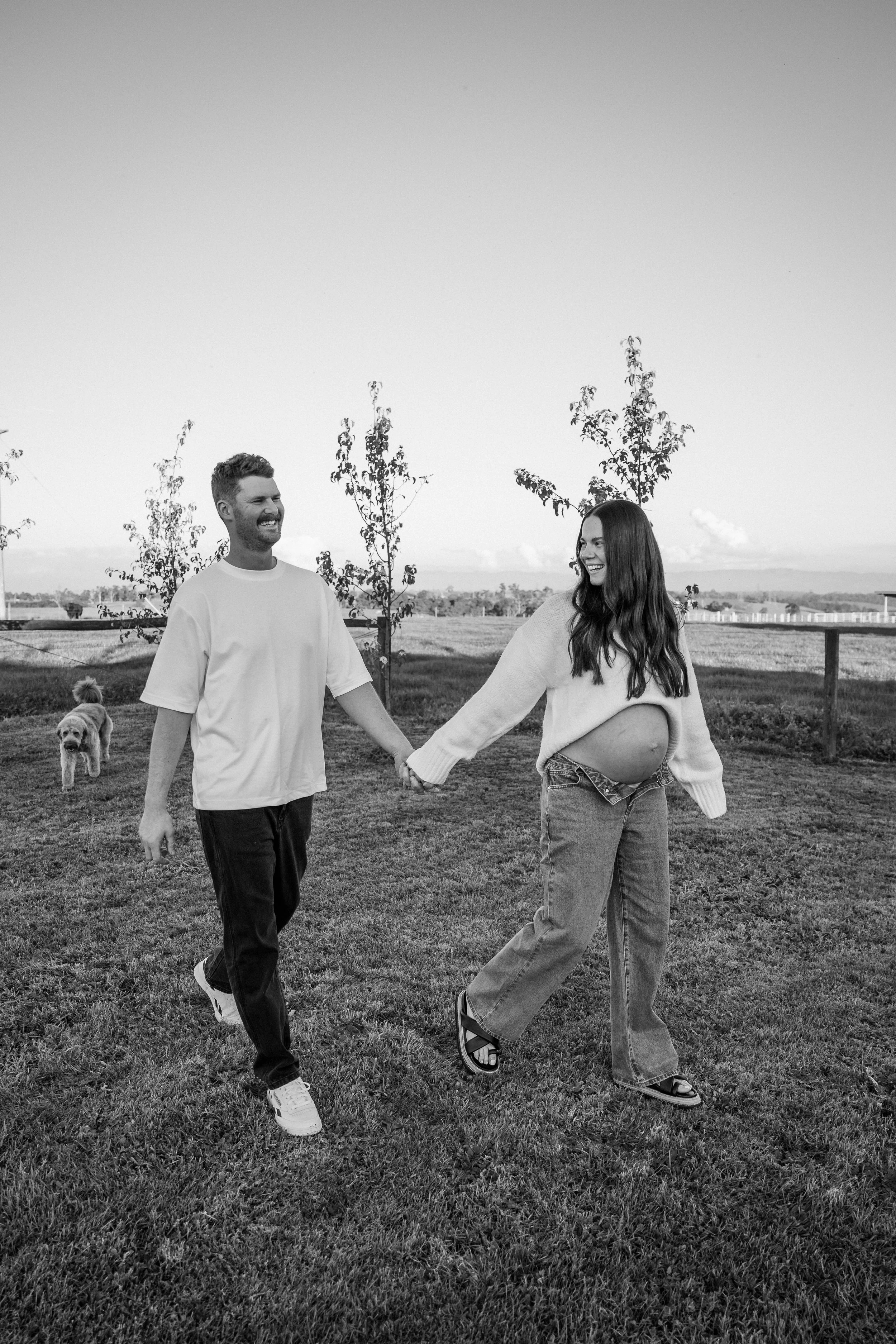 farm style maternity session