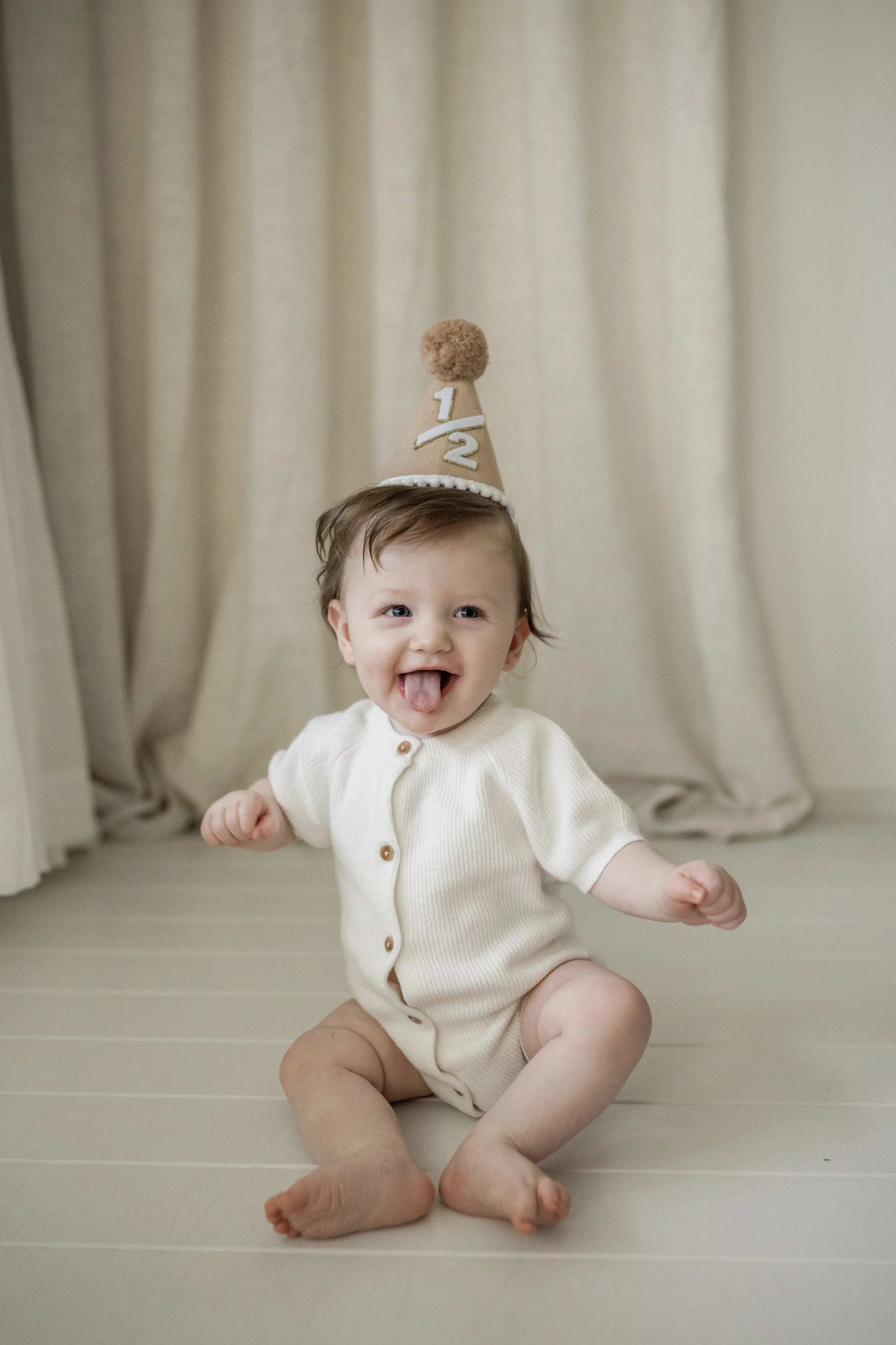 first birthday milestone photographer