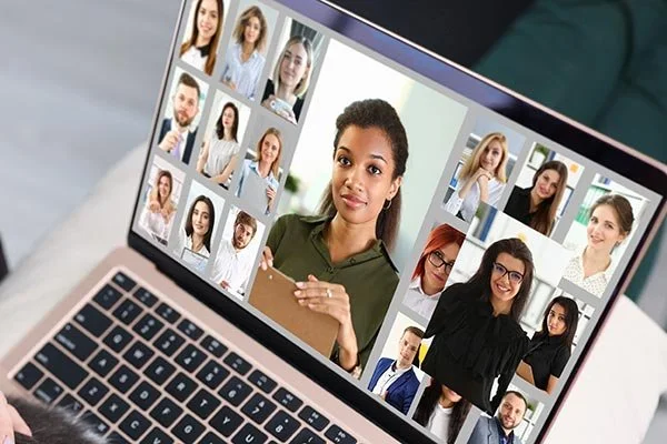 How can we manage performance in hybrid teams?