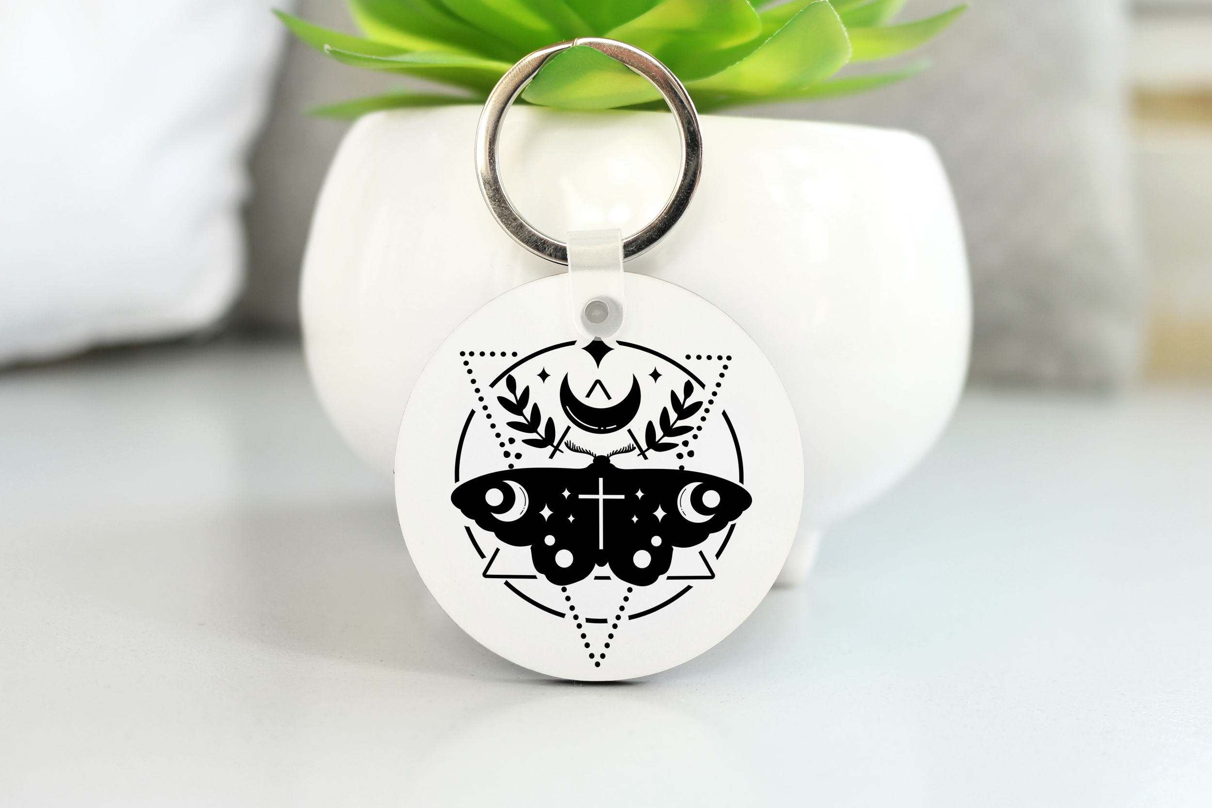 MothMoon2.png