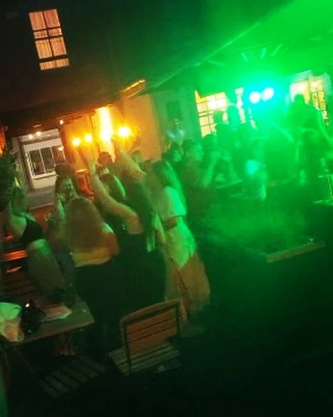 Garden parties are round the corner!😎☀️🥂

Last summer was too much fun✌🏻

@trents_chichester charity day event to kick off summer?👀 DM if you&rsquo;re interested😁
