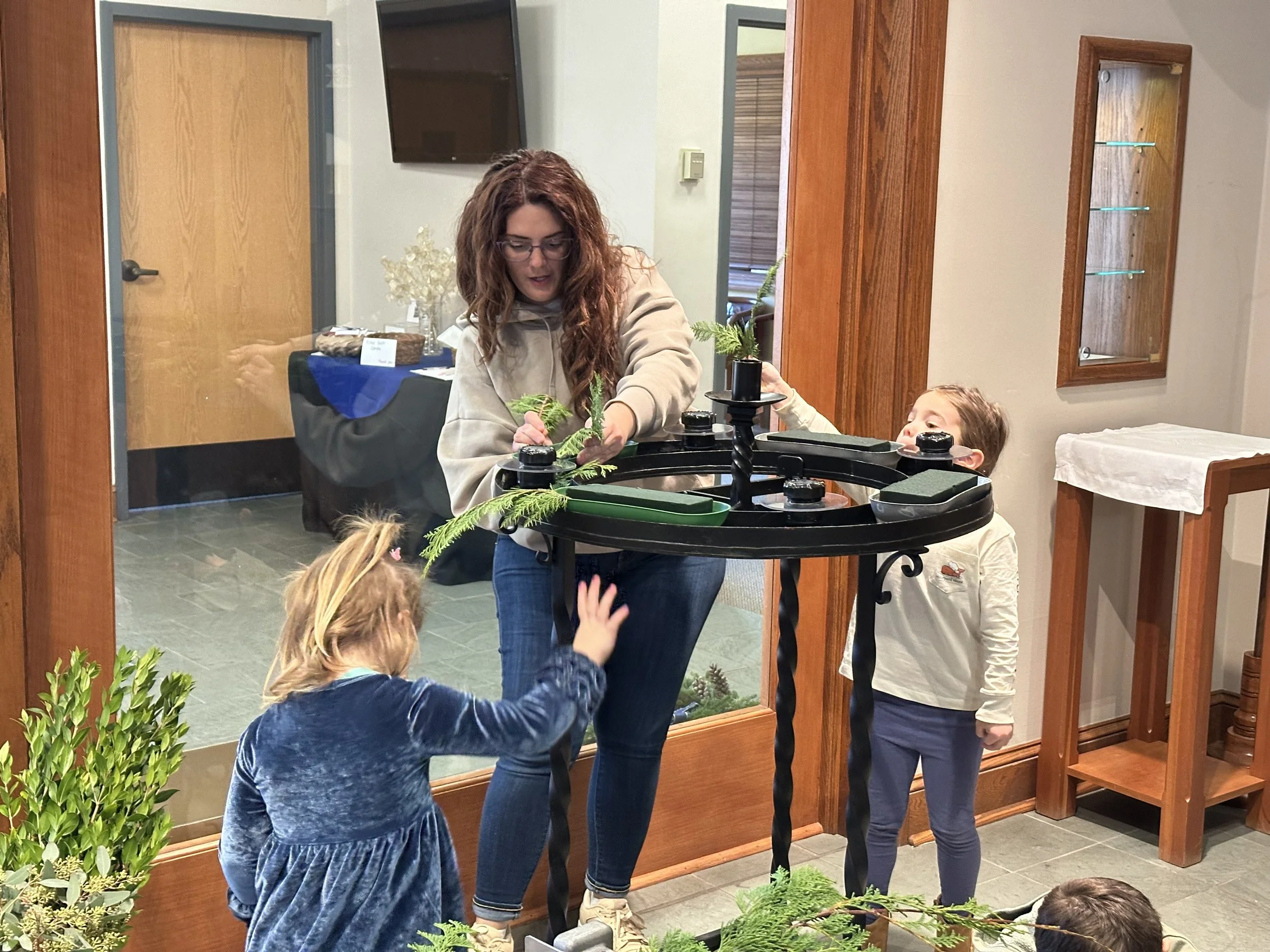 2025 COHS Greening of church 4687.jpg