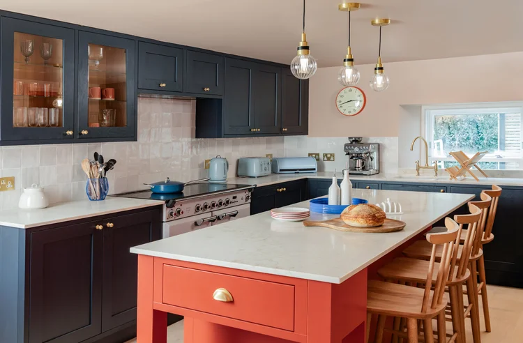 Coral kitchen island, Trevaunance, St Agnes
