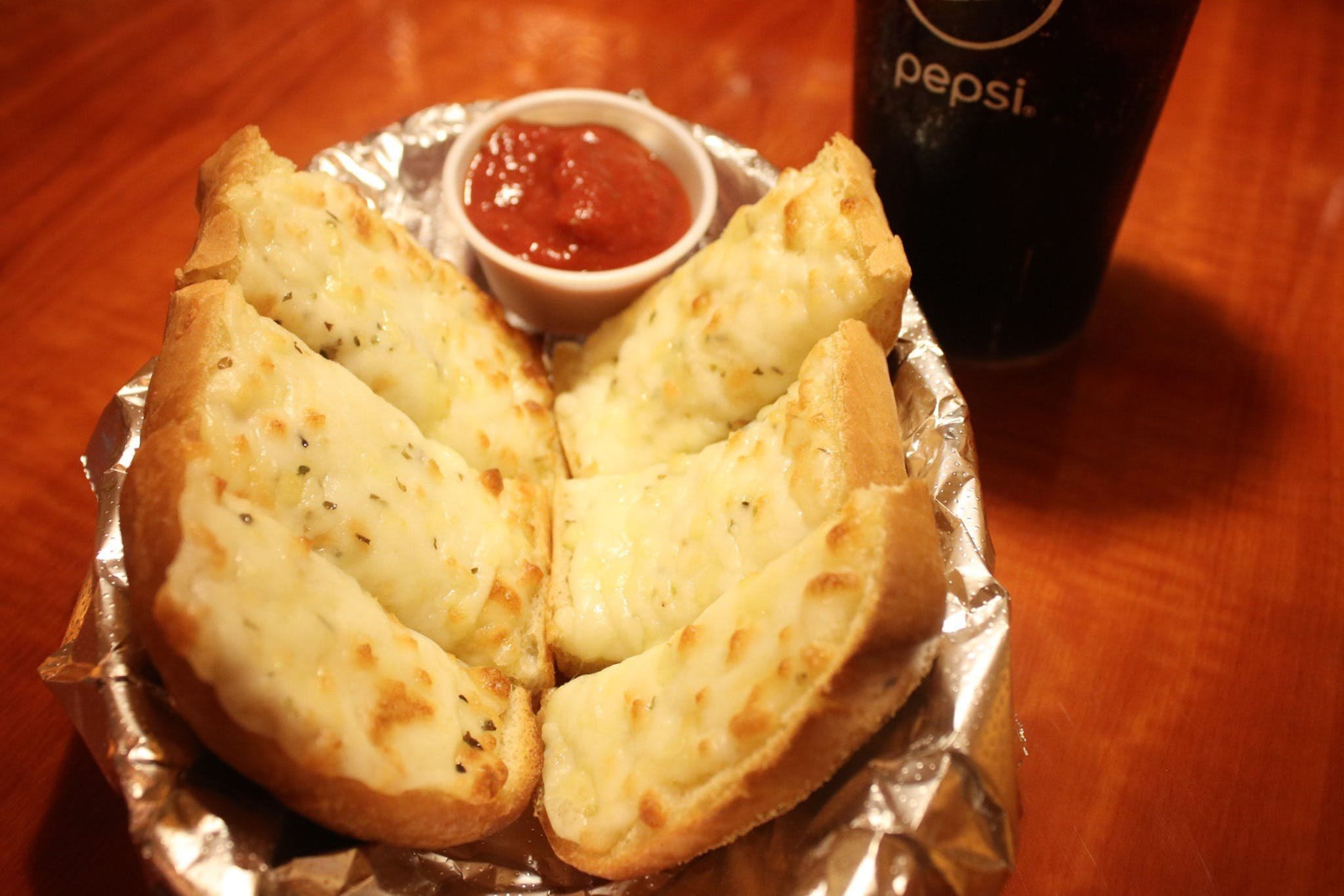 product-garlic-bread-with-cheese-3733828.jpeg