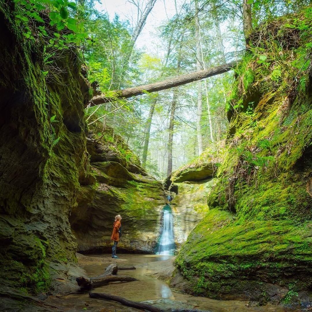 Betcha wouldn&rsquo;t have guessed these beautiful photos are located in Parke County, Indiana! 🌿 It&rsquo;s not all cornfields, after all. 🌾  #Indiana #VisitIndiana

Photos by @ibeyprofin 📸