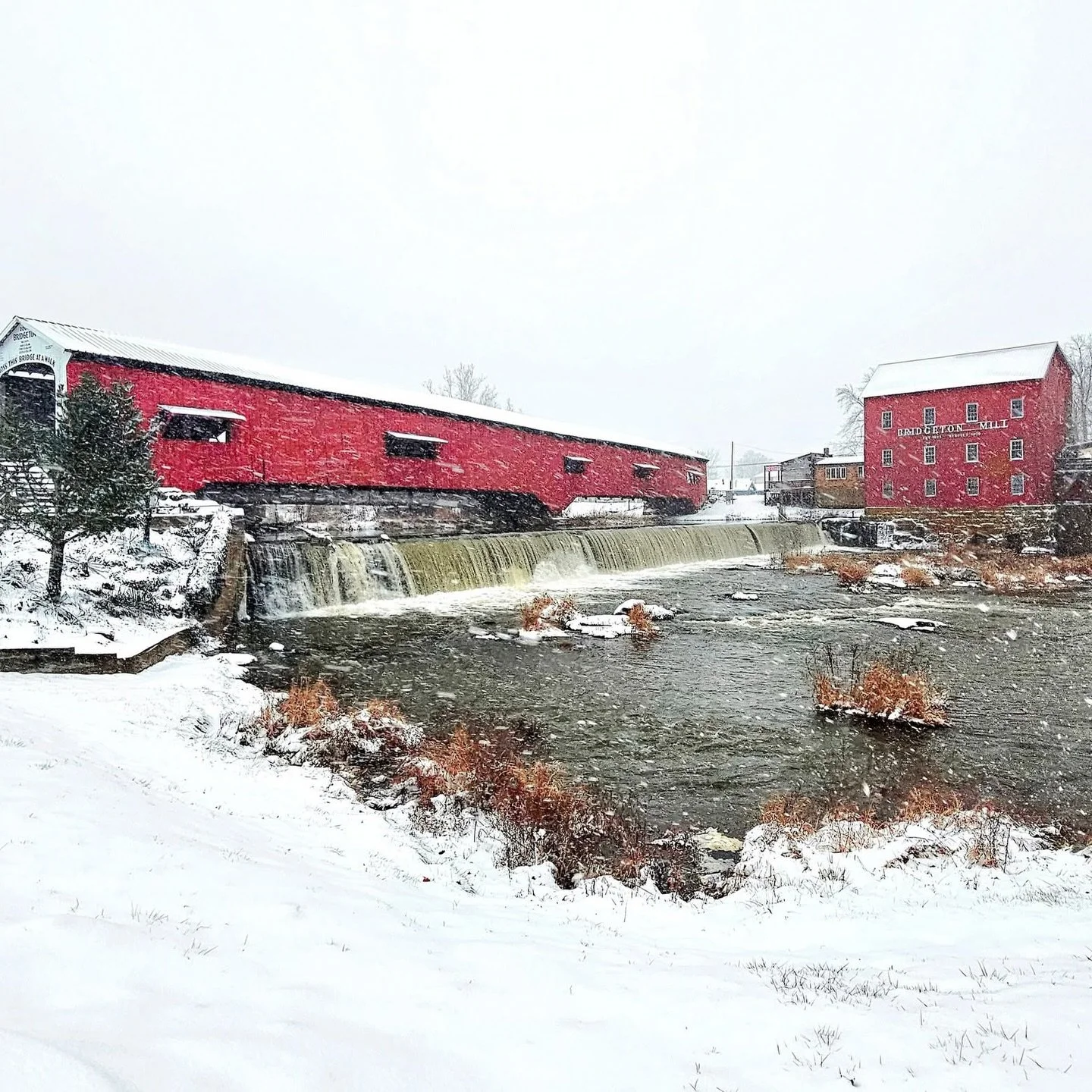 Postcard perfect, snowy Parke County, Indiana 📸❄️
