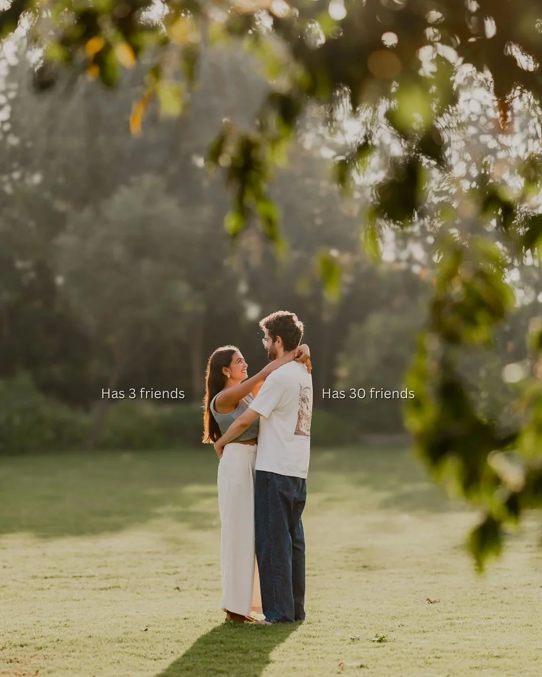 They didn&rsquo;t pose&hellip; they just looked at each other✨

#PapertalesStudio #weddingphotographers #IndianWedding #trends #WeddingTrends #GotuWedsGolu 

[Pre-wedding, indian wedding, photographers, wedding photos, aesthetics, Papertales studio, 