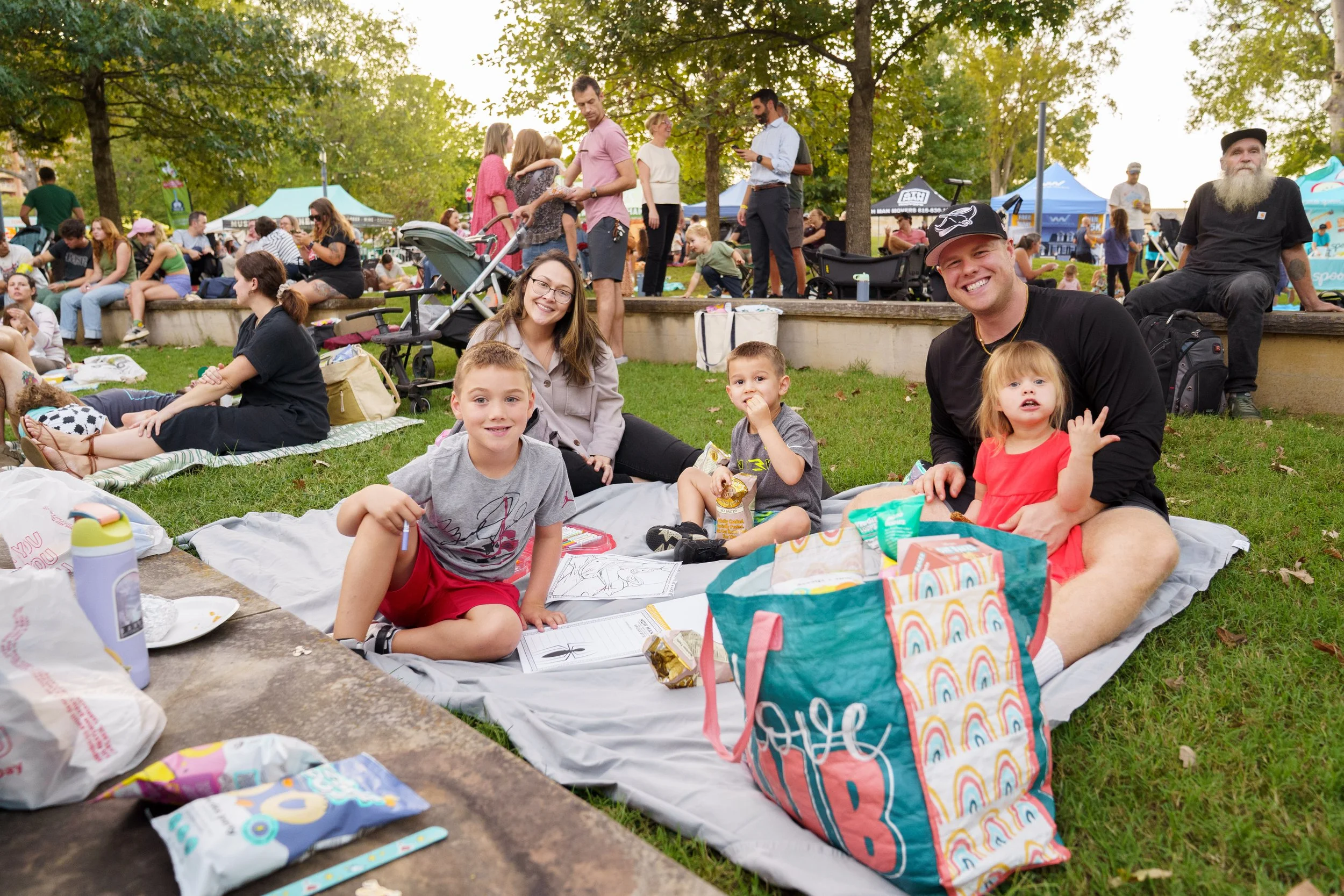 Musicians Corner 9.26.25 - @VonRphoto-82.jpg
