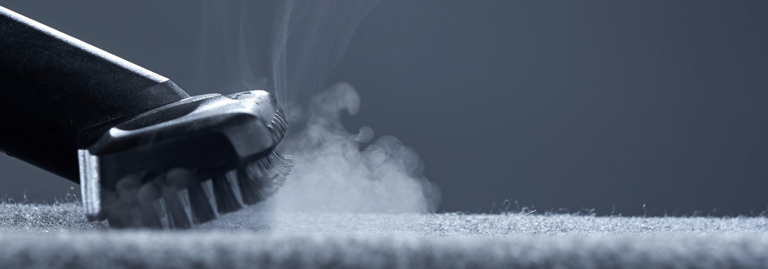 Benefits to Steam Cleaning the Interior of Your Car