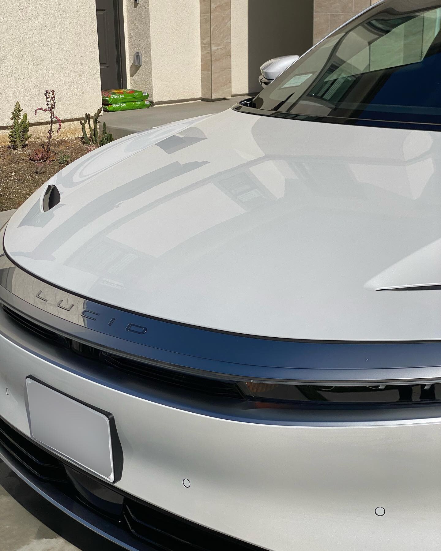 2023 Lucid Air Touring Edition received a Clarity Wash + Mini-Interior Detail #lucidair #mobiledetailing #sandiego #luxury #services