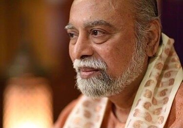 Happy birthday, Sri Bhagavan! Happy World Oneness Day!
 
We are beyond blessed that you were brought onto this planet at this time. Helping shift humanity out of suffering and into higher states of consciousness and being.

Thank you for holding this