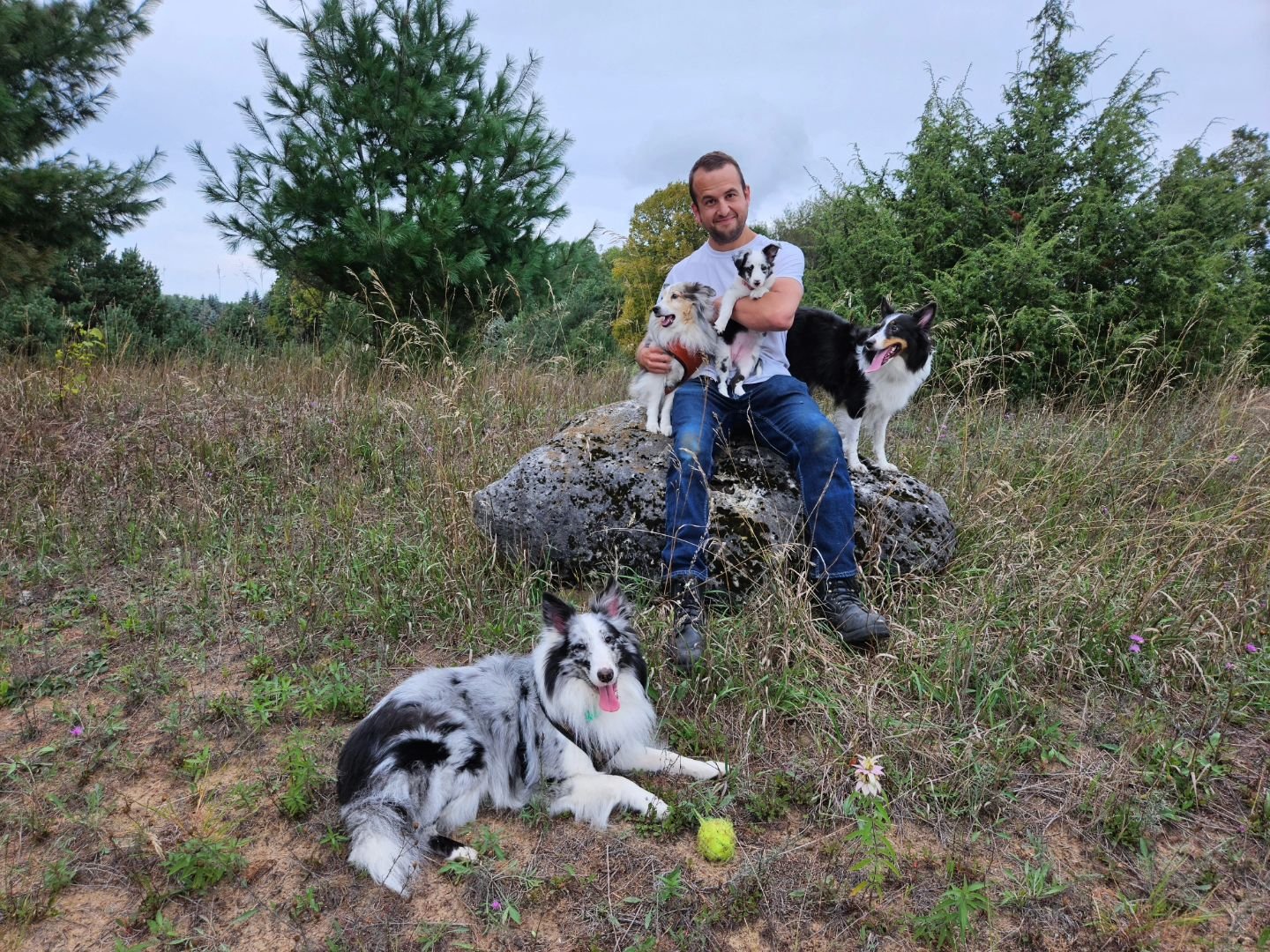 The boss man and his fluffy followers 🤍 Stay tuned for more activity from us this summer. We've been busy clearing land, setting up outdoor hives and planting more trees and flowers. Better, brighter days are coming.