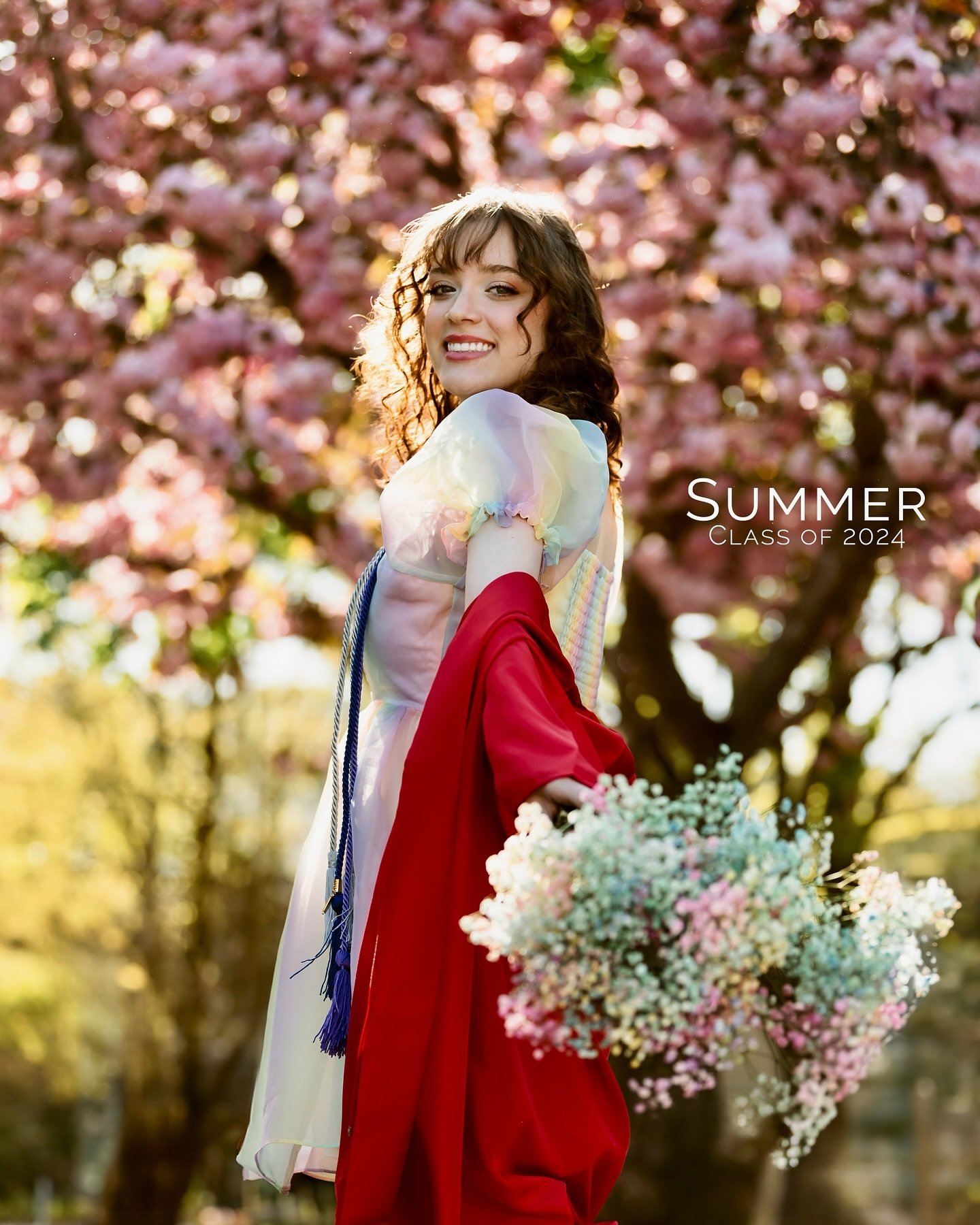 First look at miss Summer&rsquo;s beautifully floral Cap &amp; Gown Session 🌸

Our all-inclusive Cap &amp; Gown Experience is the best way to celebrate your graduation milestone, Class of 2024. Now is the time to get on the schedule - link in bio to