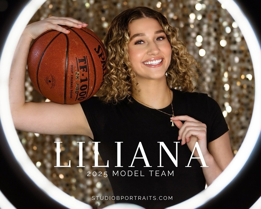 First look at Liliana, representing Issaquah HS as a Studio B Brand Ambassador ✨

This is your year, Class of 2025! We are now booking Spring + Summer Senior Portraits, and we cannot wait to create something magical with you! Book online now - link i