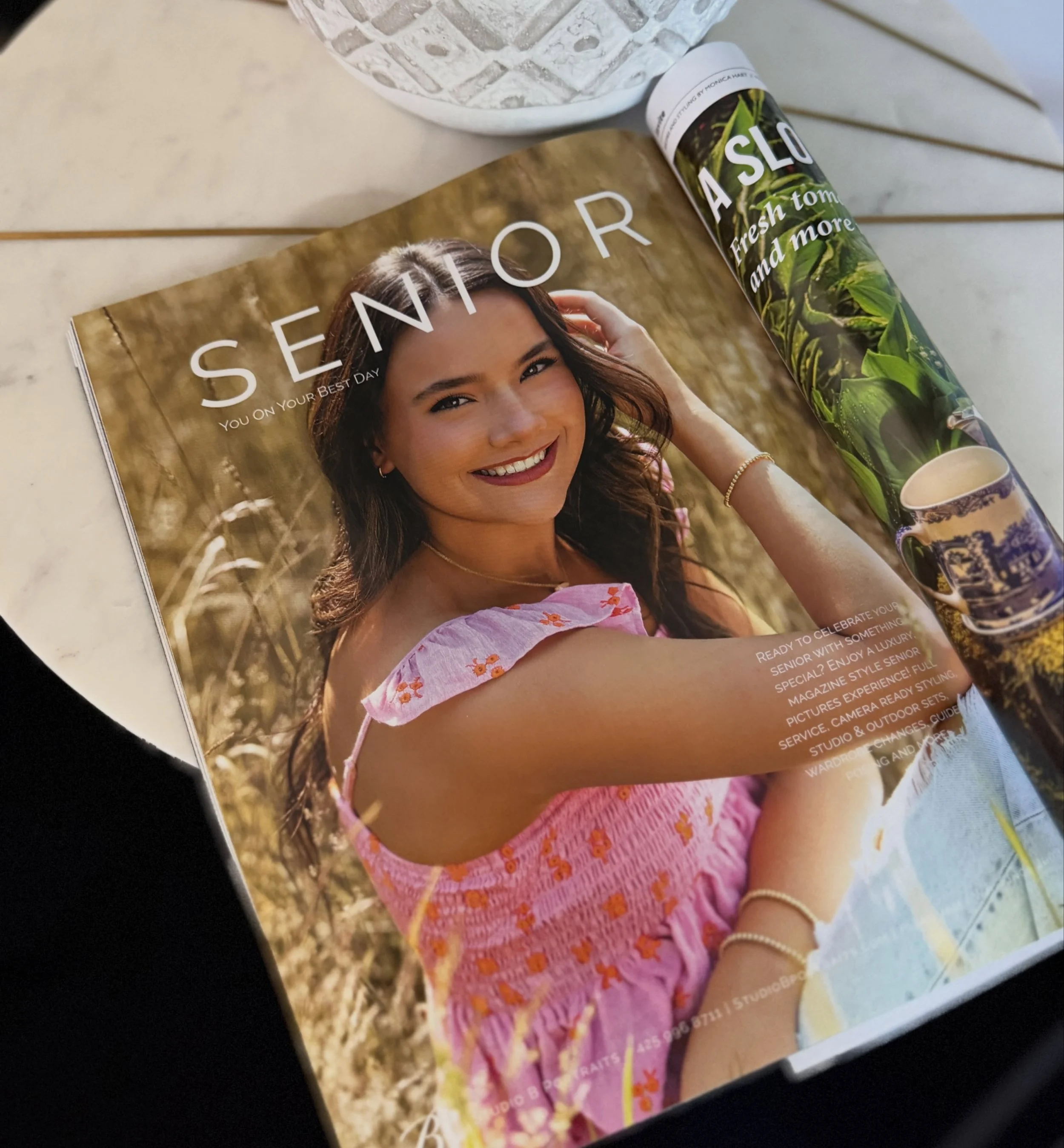 One magazine and a thousand memories behind it. Congratulations to Skyline High School &lsquo;s Chloe 🎓✨

The newest issue of @425magazine is here, featuring all the senior-year excitement, celebration, and what&rsquo;s next energy that makes this s
