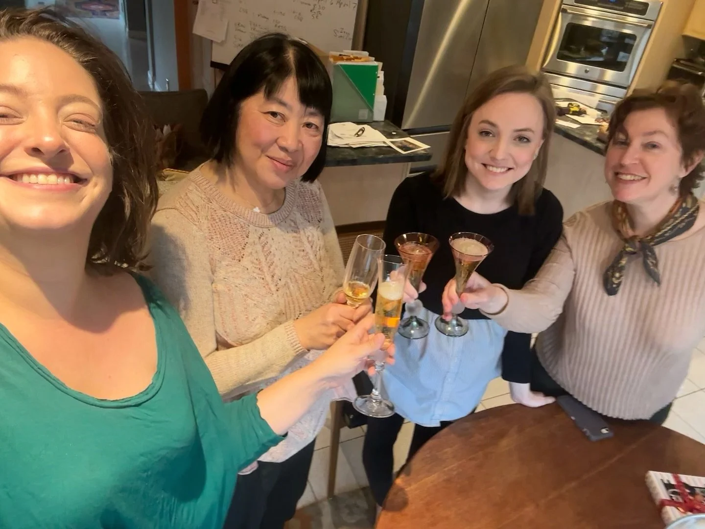 Happy New Year from the CSQ!!!! Wishing you a 2025 filled with good health, string quartets, amazing food, and lots of love. 🎻🎻🎻🎻❤️🎉