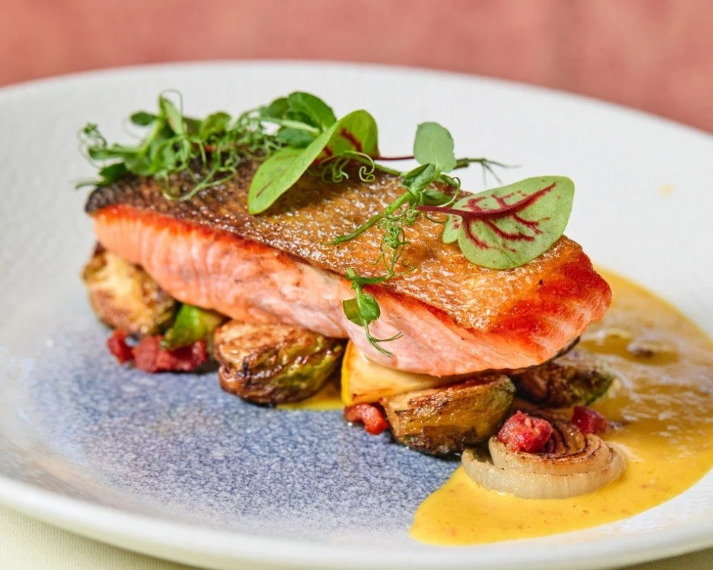 Your table is waiting.

📸 @briansamuelsphotography