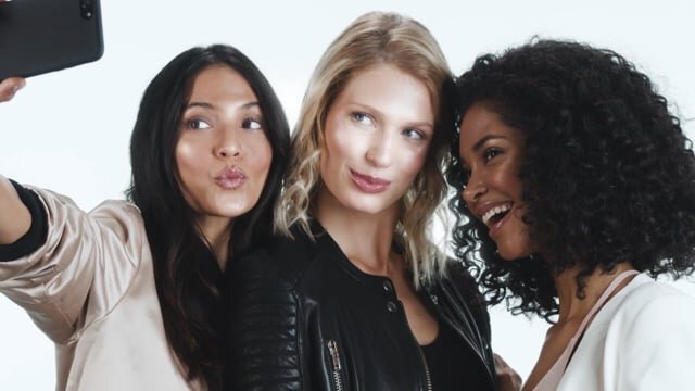 LANCÔME | CLICK & GLOW