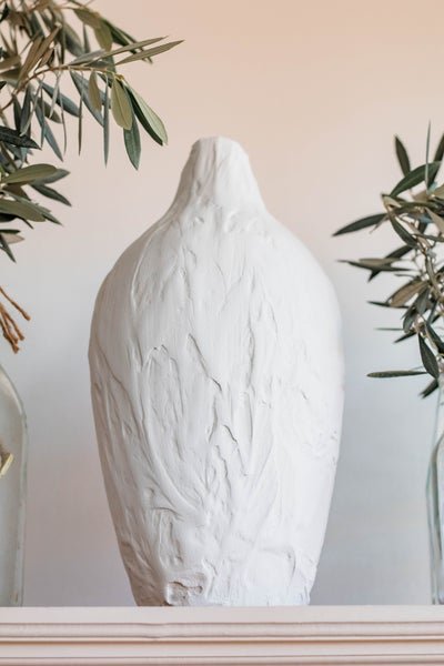 DIY-Textured-Vase-Using-Joint-Compound-4_600x600.jpeg