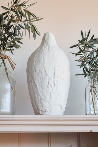 DIY-Textured-Vase-Using-Joint-Compound-2_600x600.jpeg
