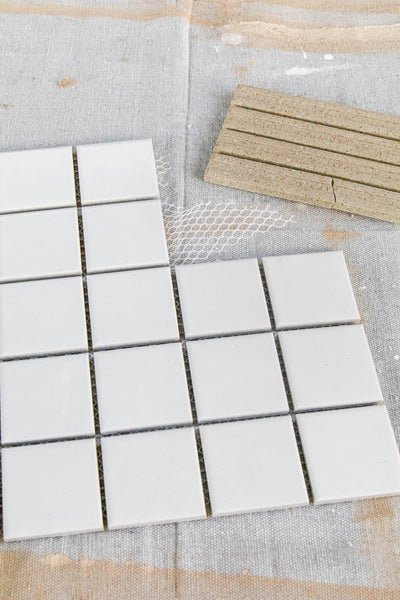 3How-To-Create-DIY-Coloured-Tiling-Grout-by-Smor-Kitchen-Jaharn-Quinn-_9-of-10_600x600.jpeg