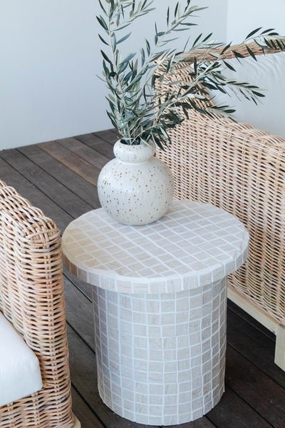 DIY-Tiled-Side-Table_Jaharn-Quinn-Smor-Kitchen-_3-of-11_600x600.jpeg