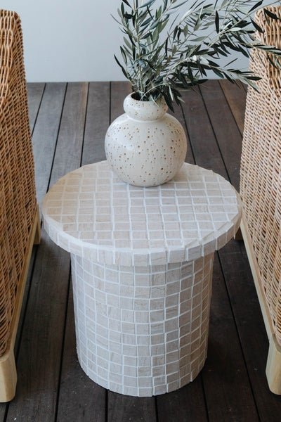 DIY-Tiled-Side-Table_Jaharn-Quinn-Smor-Kitchen-_8-of-11_600x600.jpeg