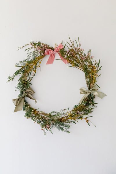 Make-This-Festive-Native-Australian-Flower-Wreath_Smor-Kitchen-Jaharn-Quinn-_30-of-34_600x600.jpeg