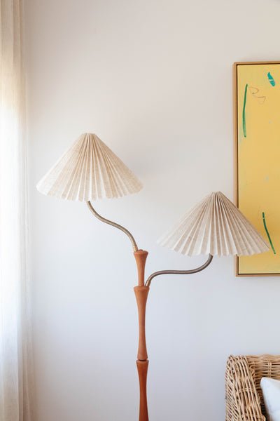 Upcycled-DIY-Pleated-Lamp-Using-Pillowcases_Jaharn-Quinn-Smor-Kitchen-_4-of-19_600x600.jpeg