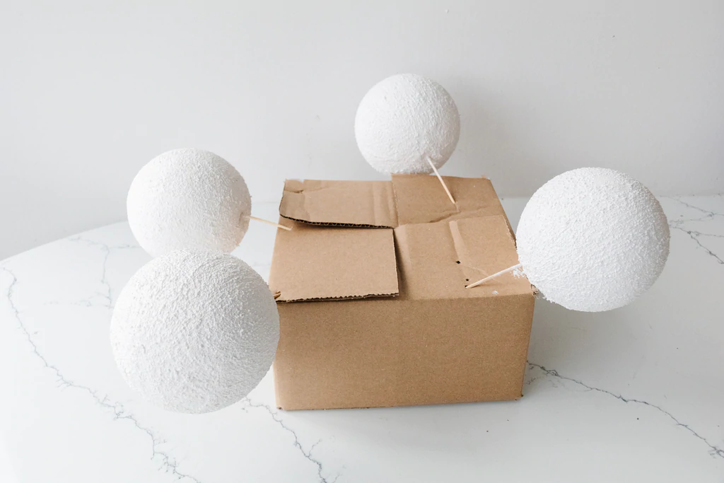 Upcycled Ball Side Table - Using Rendered Styrofoam Balls! — Smor Home