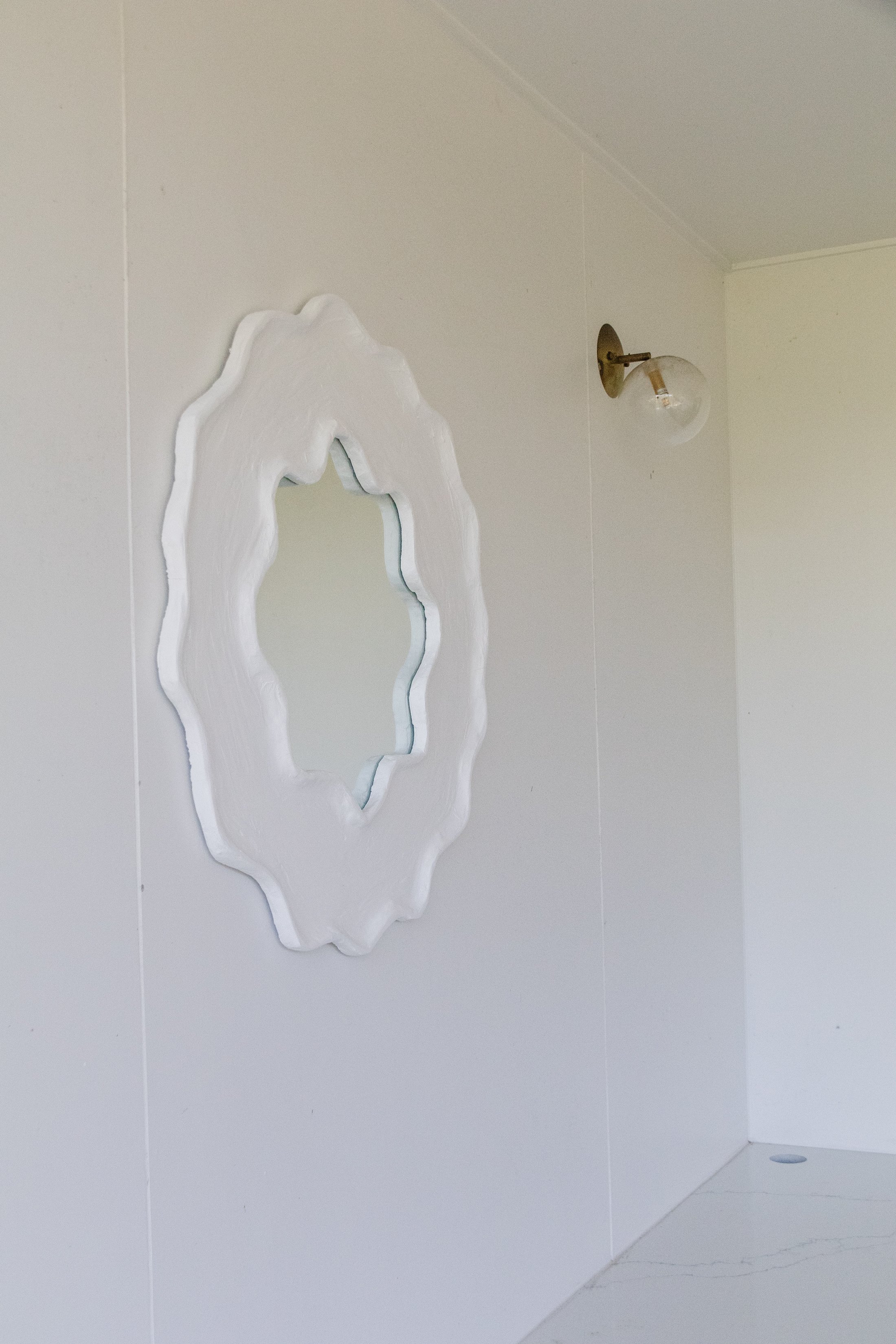 Upcycled Wavy Plaster Mirror_Smor Home Jaharn Quinn (4 of 16).jpg
